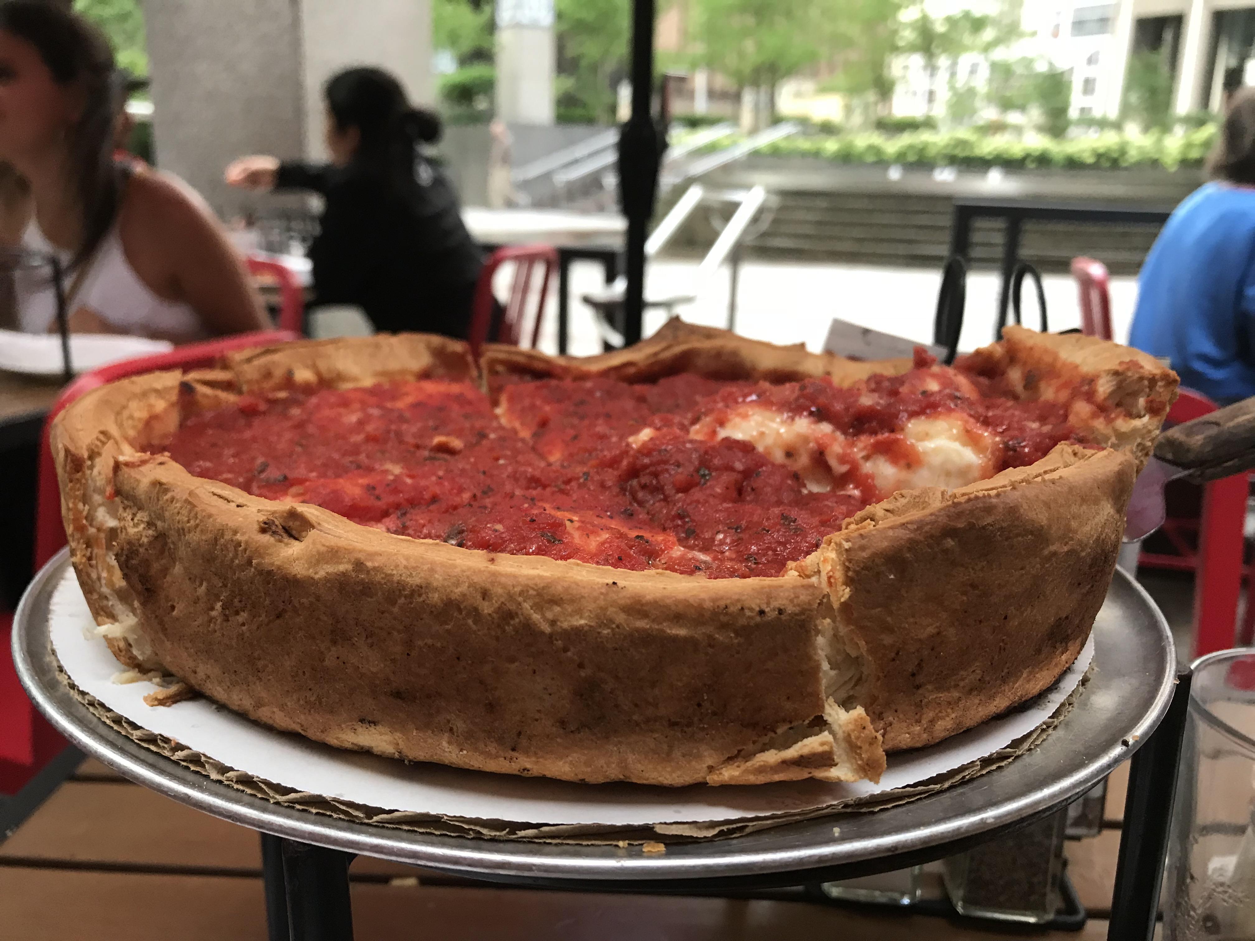 [I Ate] Chicago deep dish pizza r/food