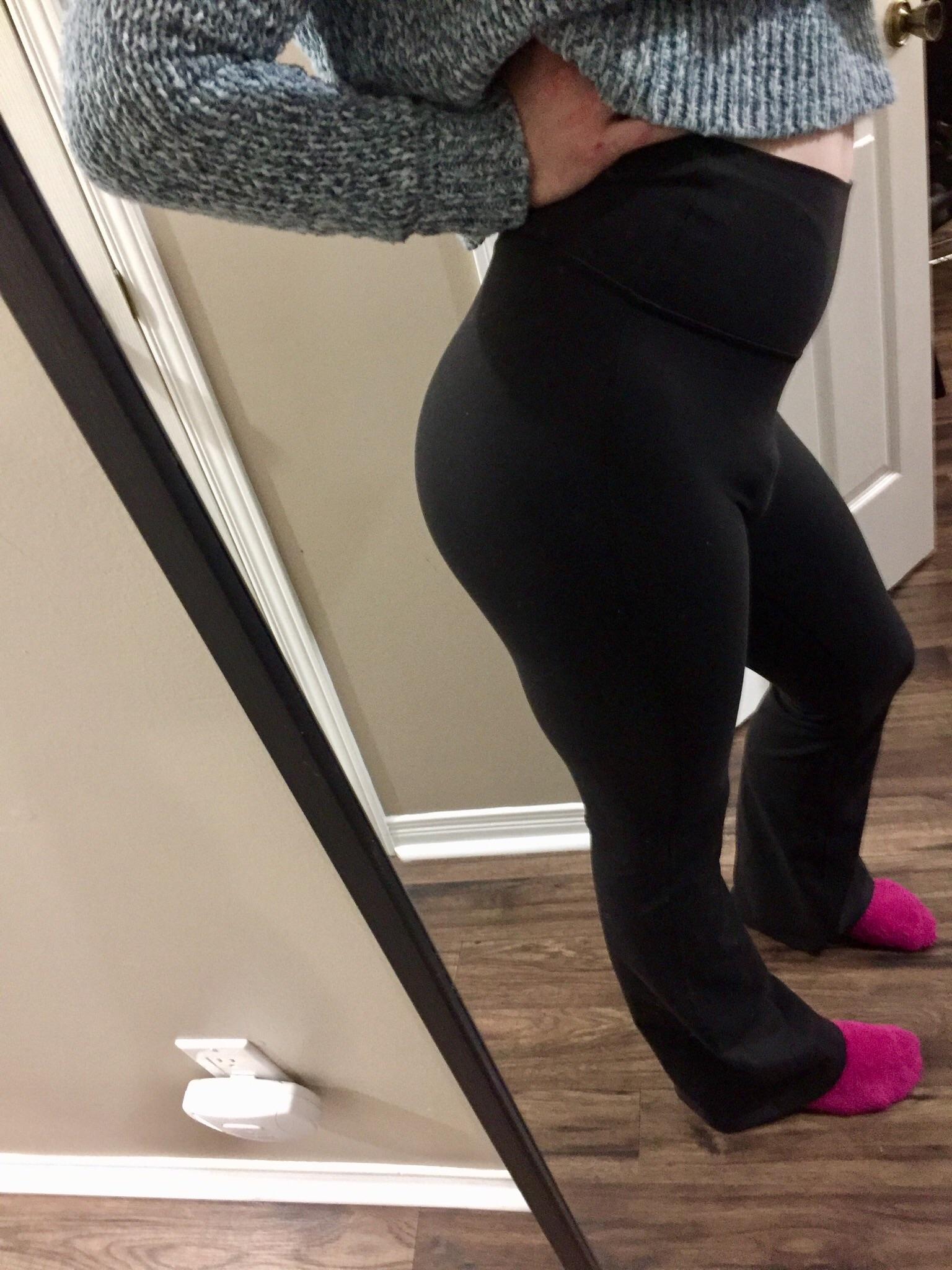 why wear yoga pants that cover your heels