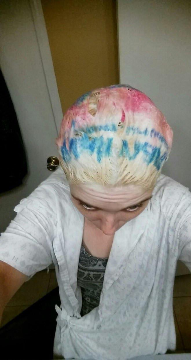 to bleach hair using Walmart bag to keep the heat in. r/therewasanattempt