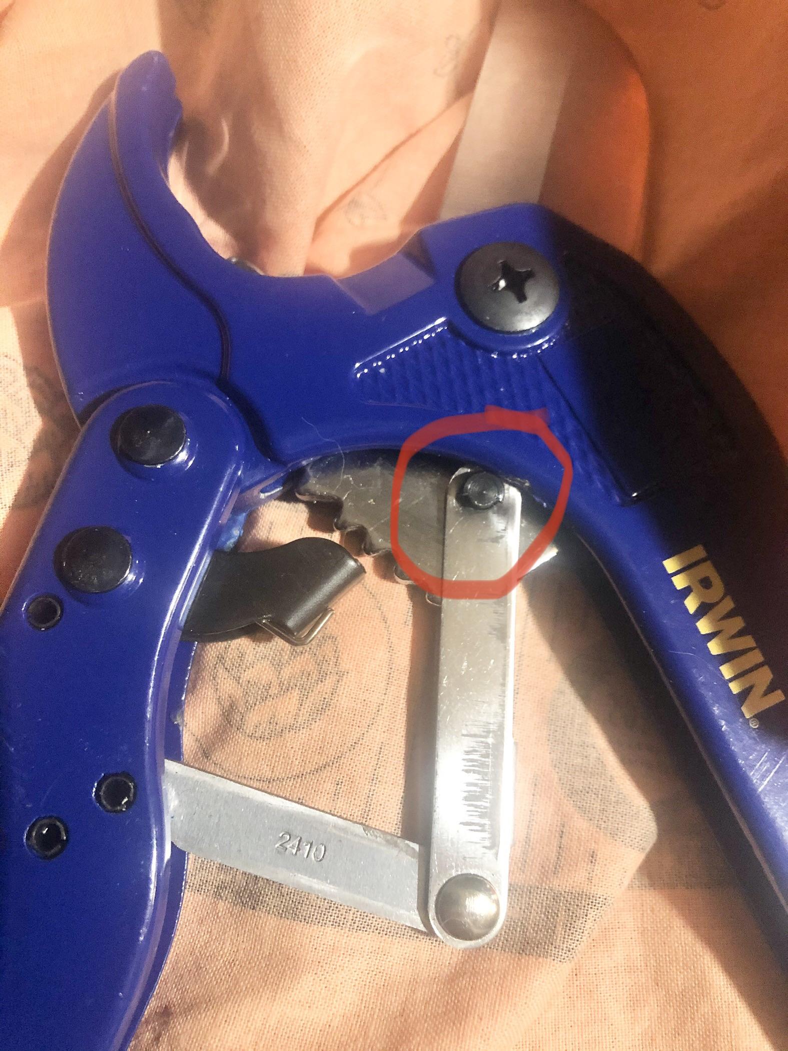 Anybody have these Irwin pvc cutter in their arsenal? That black pin