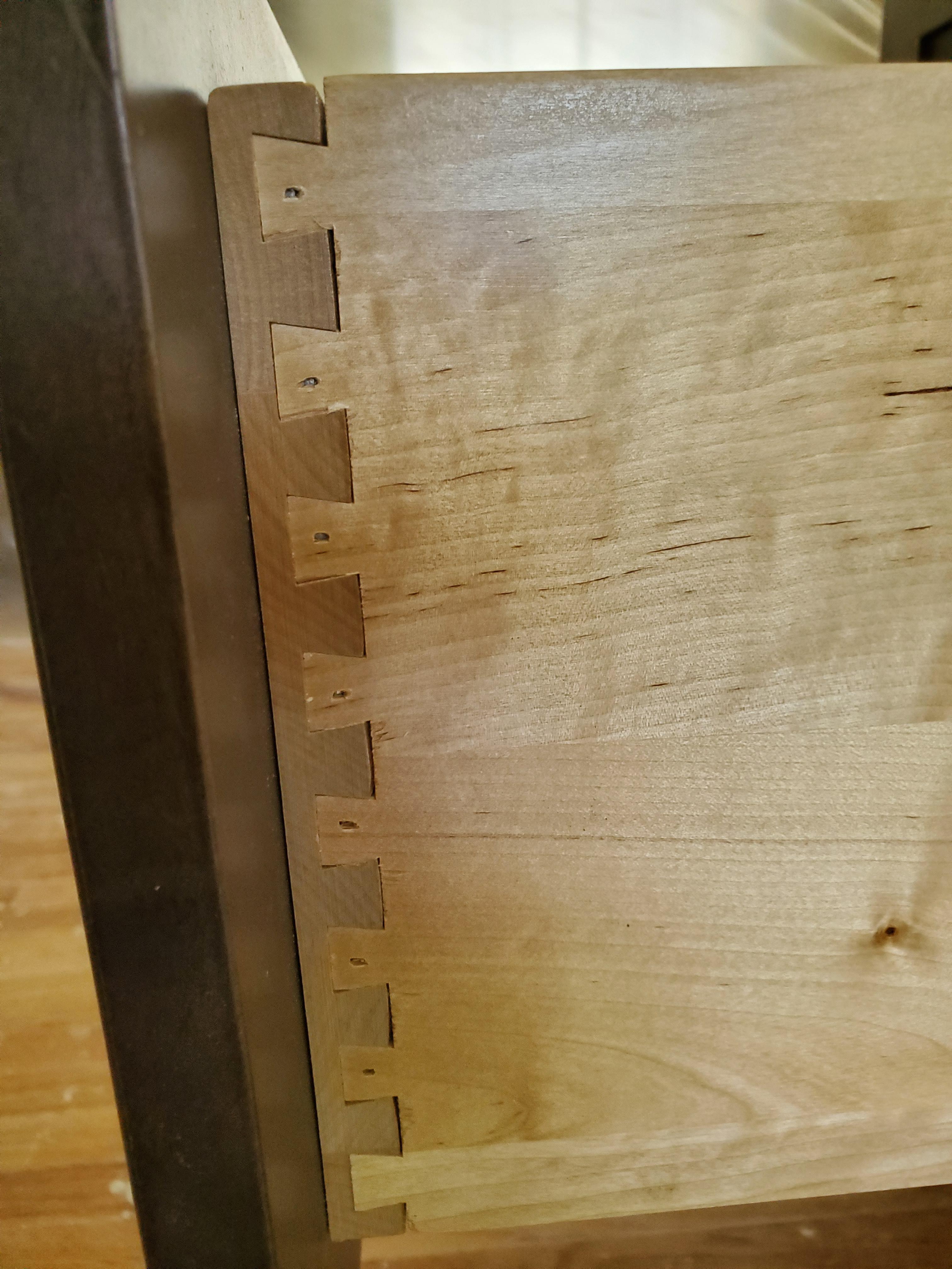 Dovetail joint nails? r/woodworking