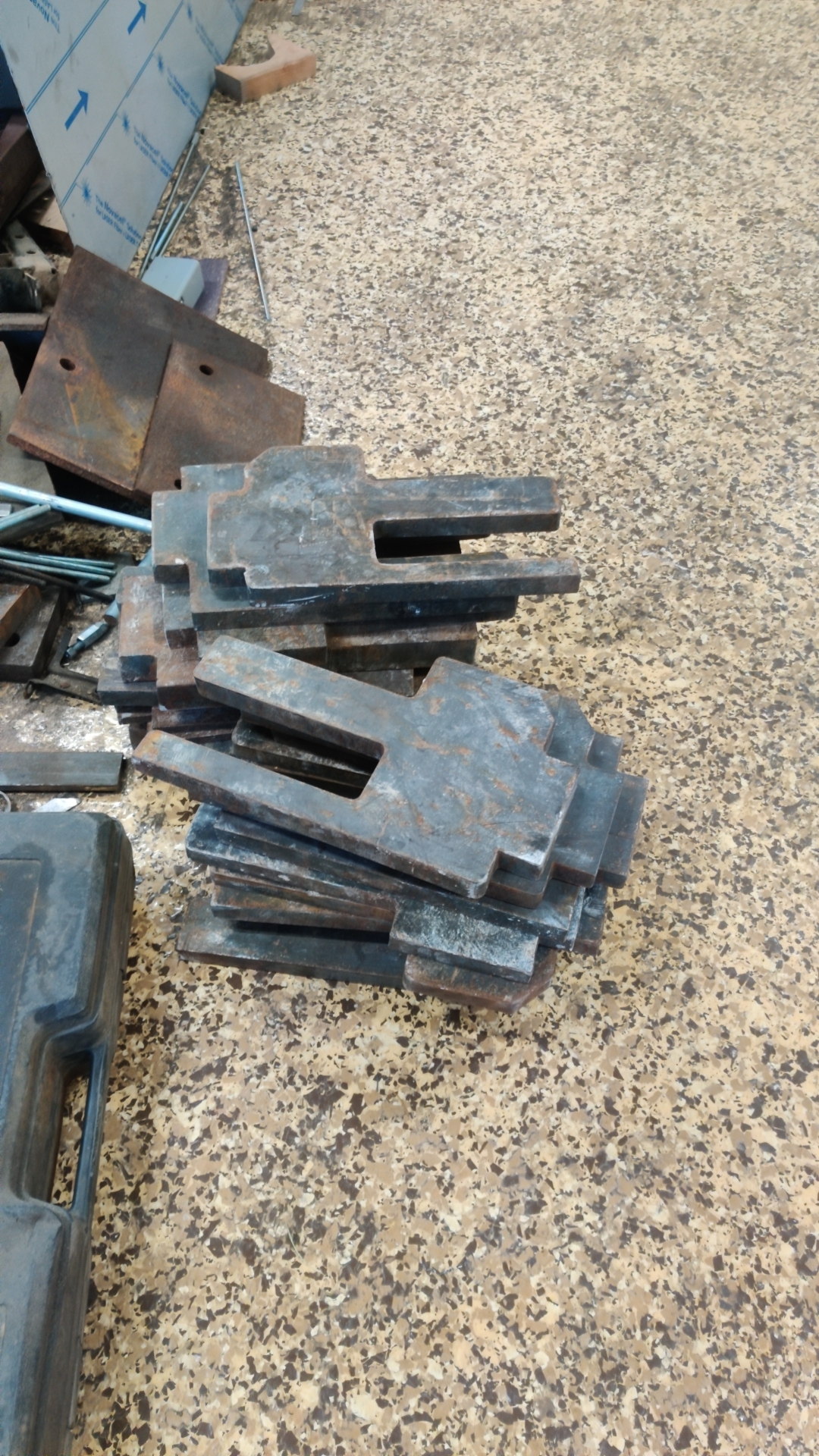 Little score of free elevator weights today. What should I make with