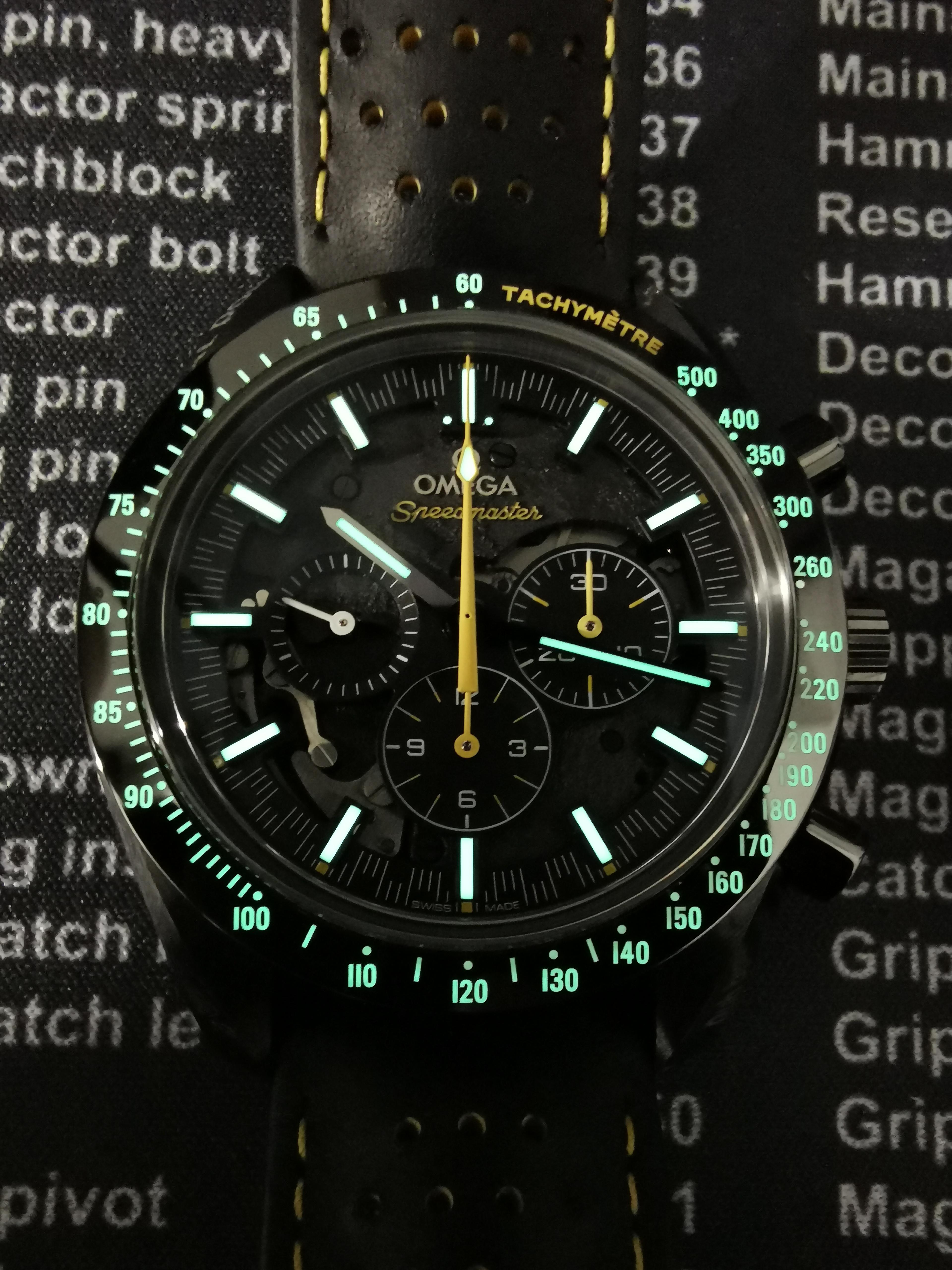 [Omega] Speedmaster Apollo 8 love the lume on the bezel r/Watches