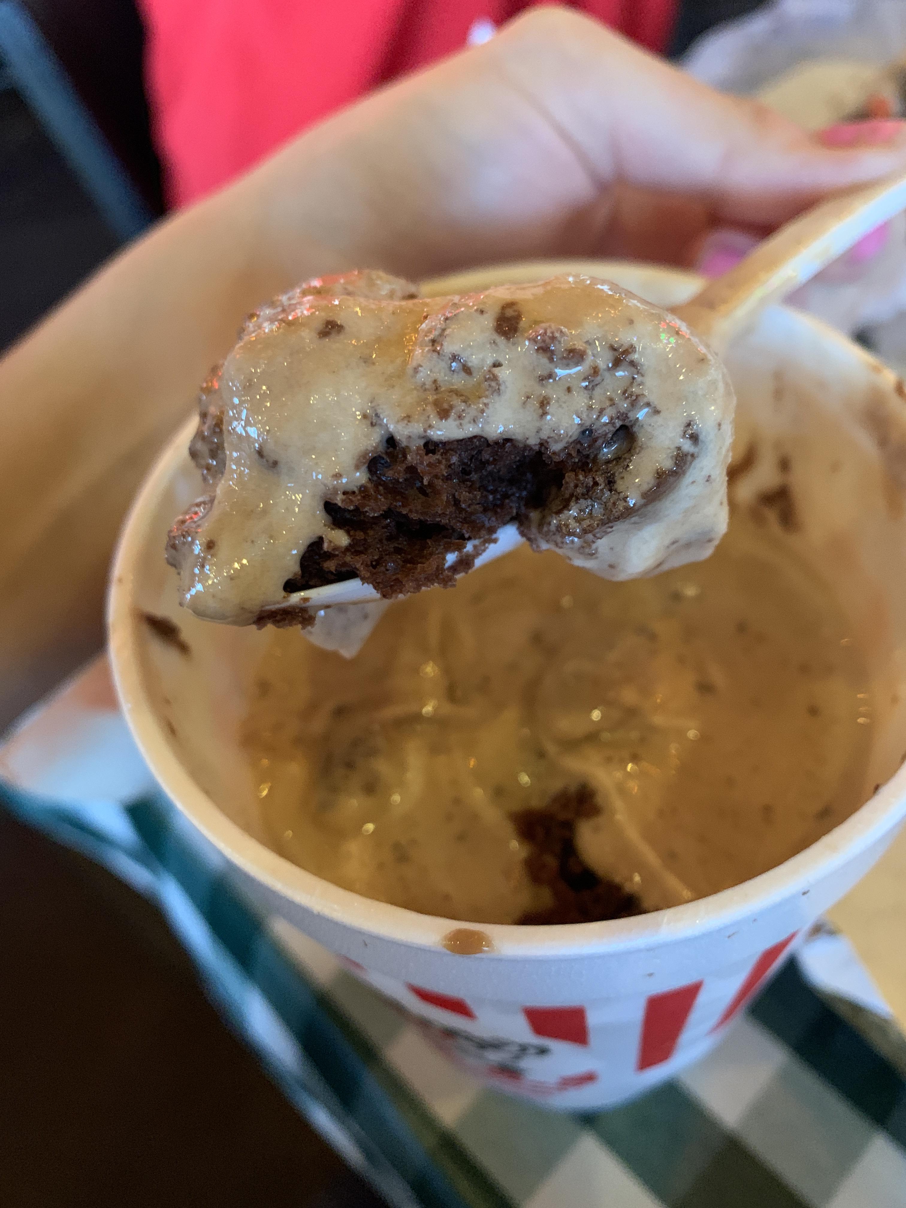 [I ate] Portillo’s Chocolate Cake Shake r/food