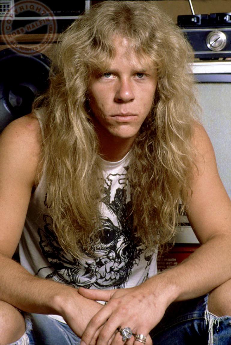 Hetfield, circa 1986. Photo by Ross Halfin r/Metallica