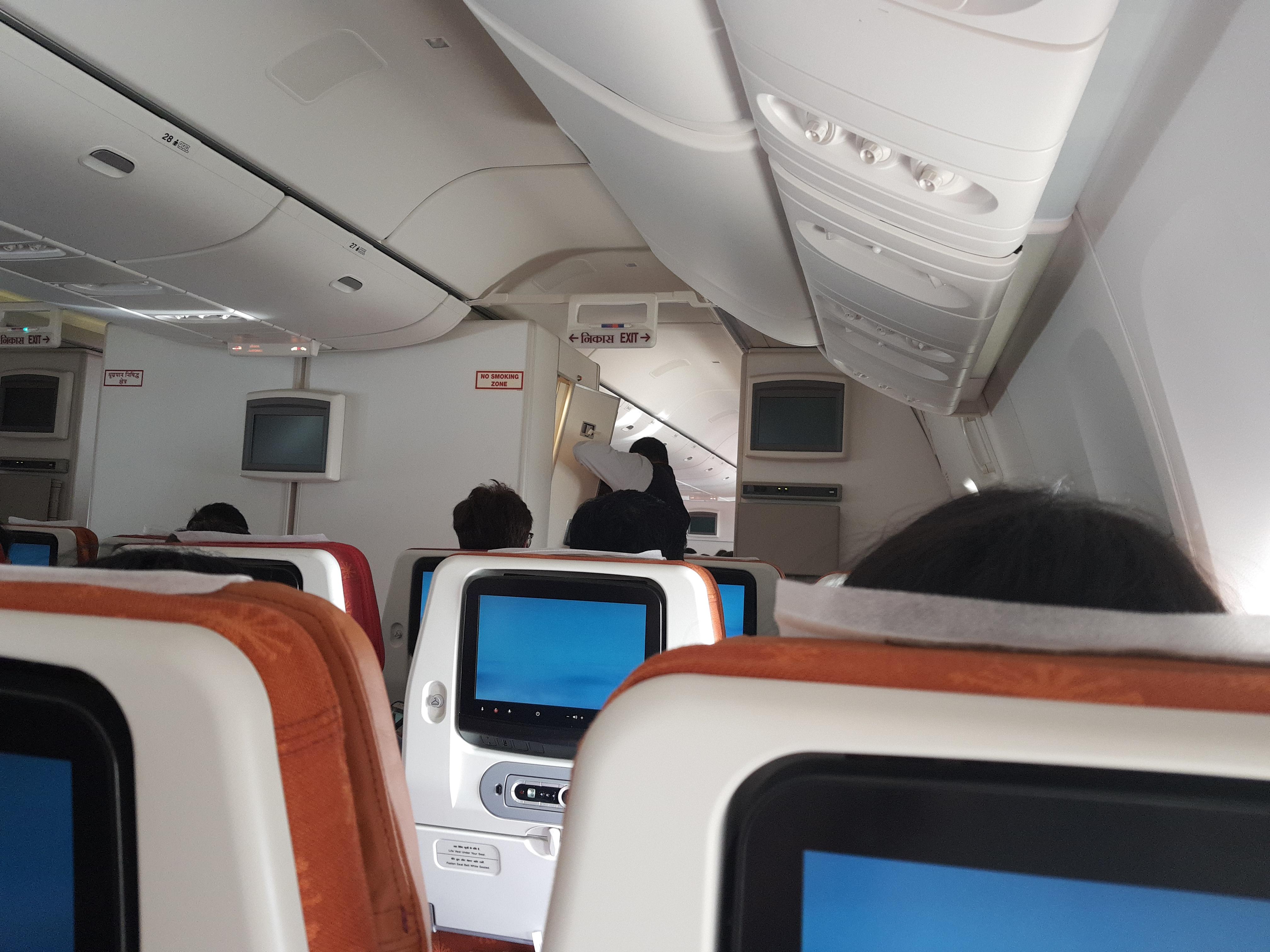 Airplane washroom door came off mid flight.. r/mildlyinteresting