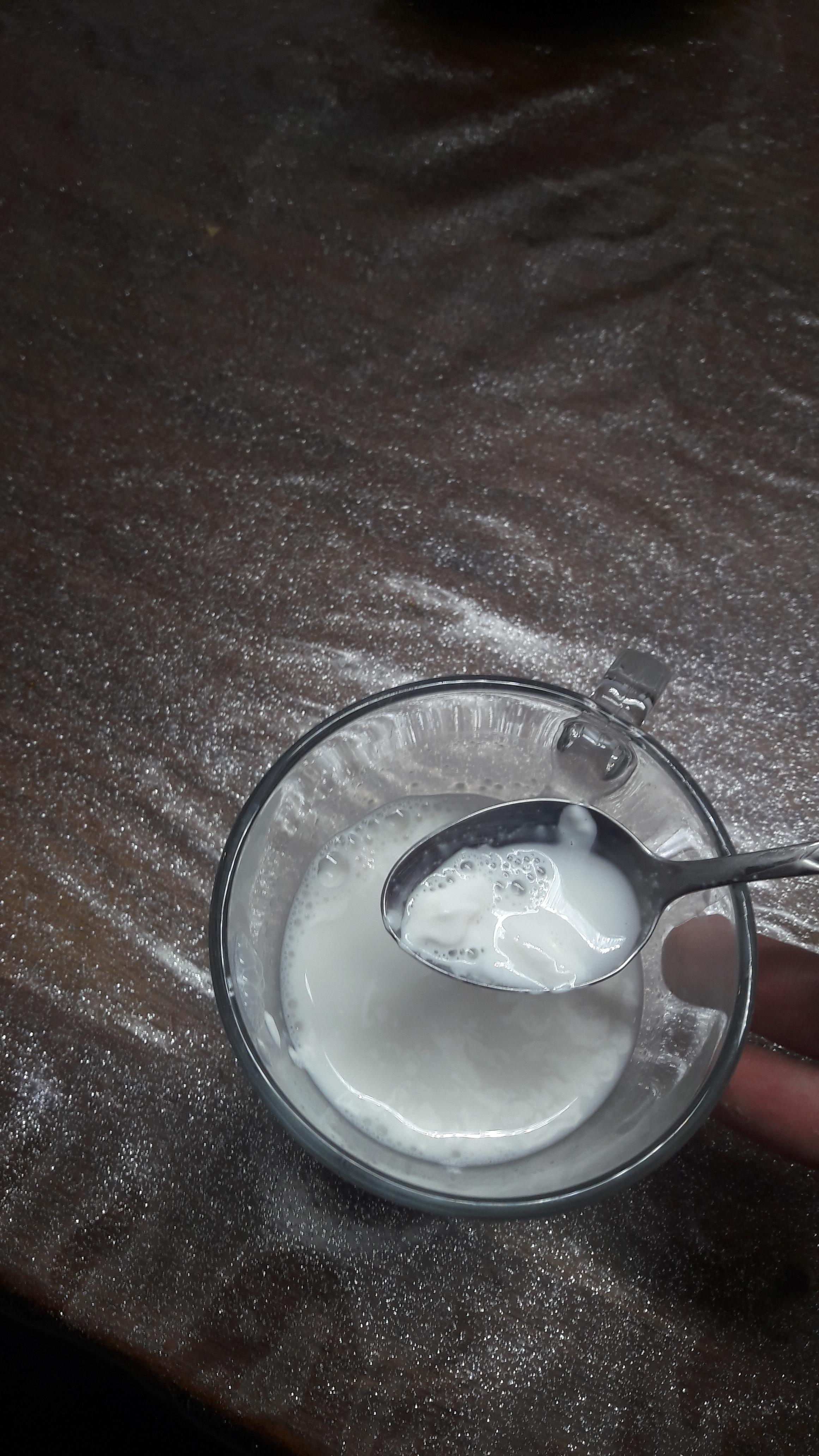 First time Almond Milk... is this Bad or is this normal ? (clumps, a