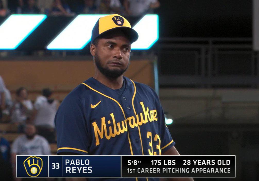 Me watching the Brewers post trade deadline summed up in one photo r