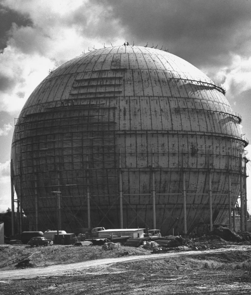 The containment sphere for the D1G test reactor, Knolls Atomic Power