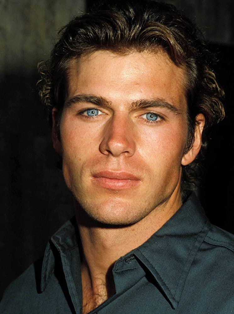 JonErik Hexum (November 5, 1957 October 18, 1984) American actor. During a delay in filming