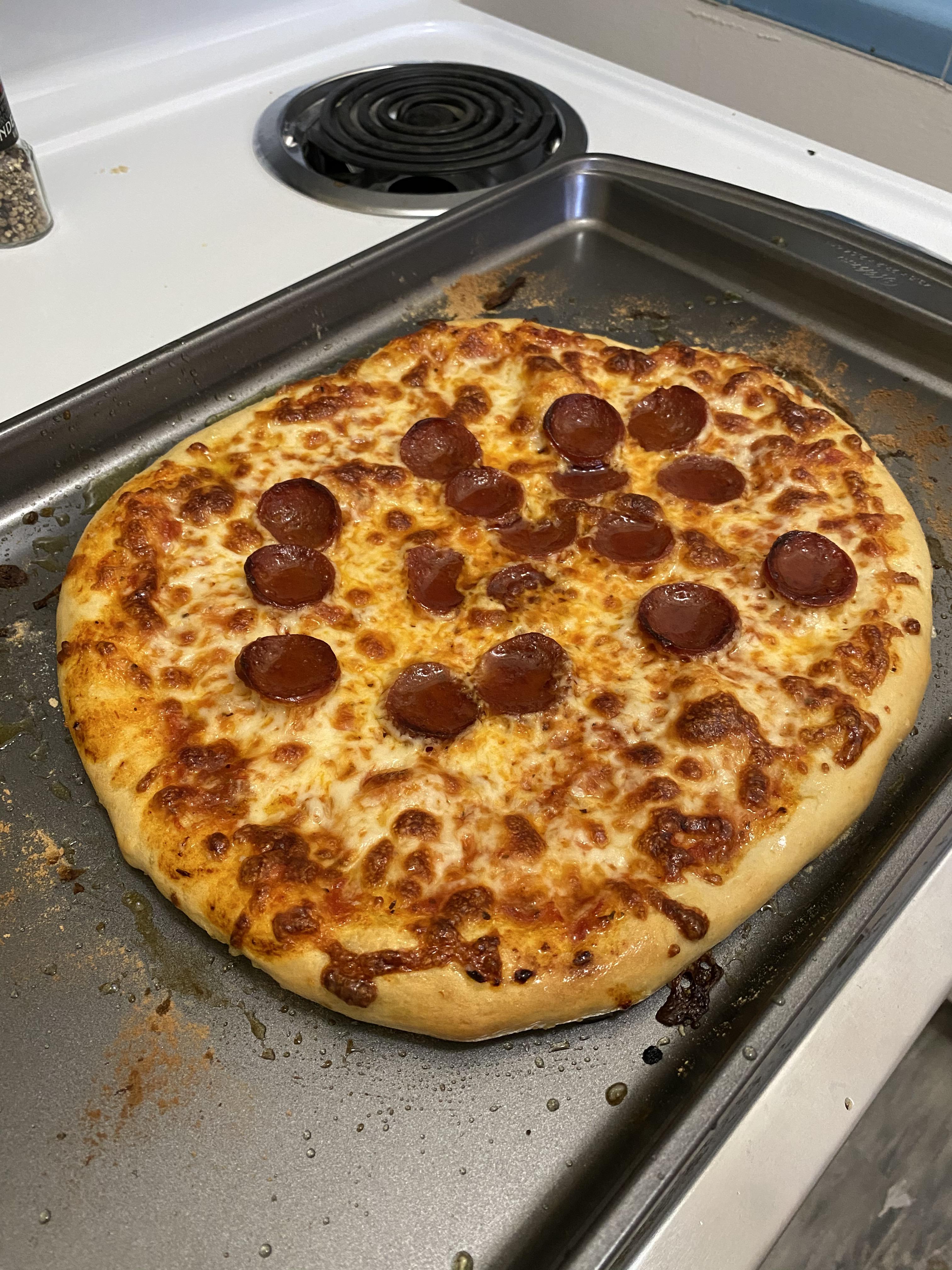 Baking sheet pepperoni! r/Pizza