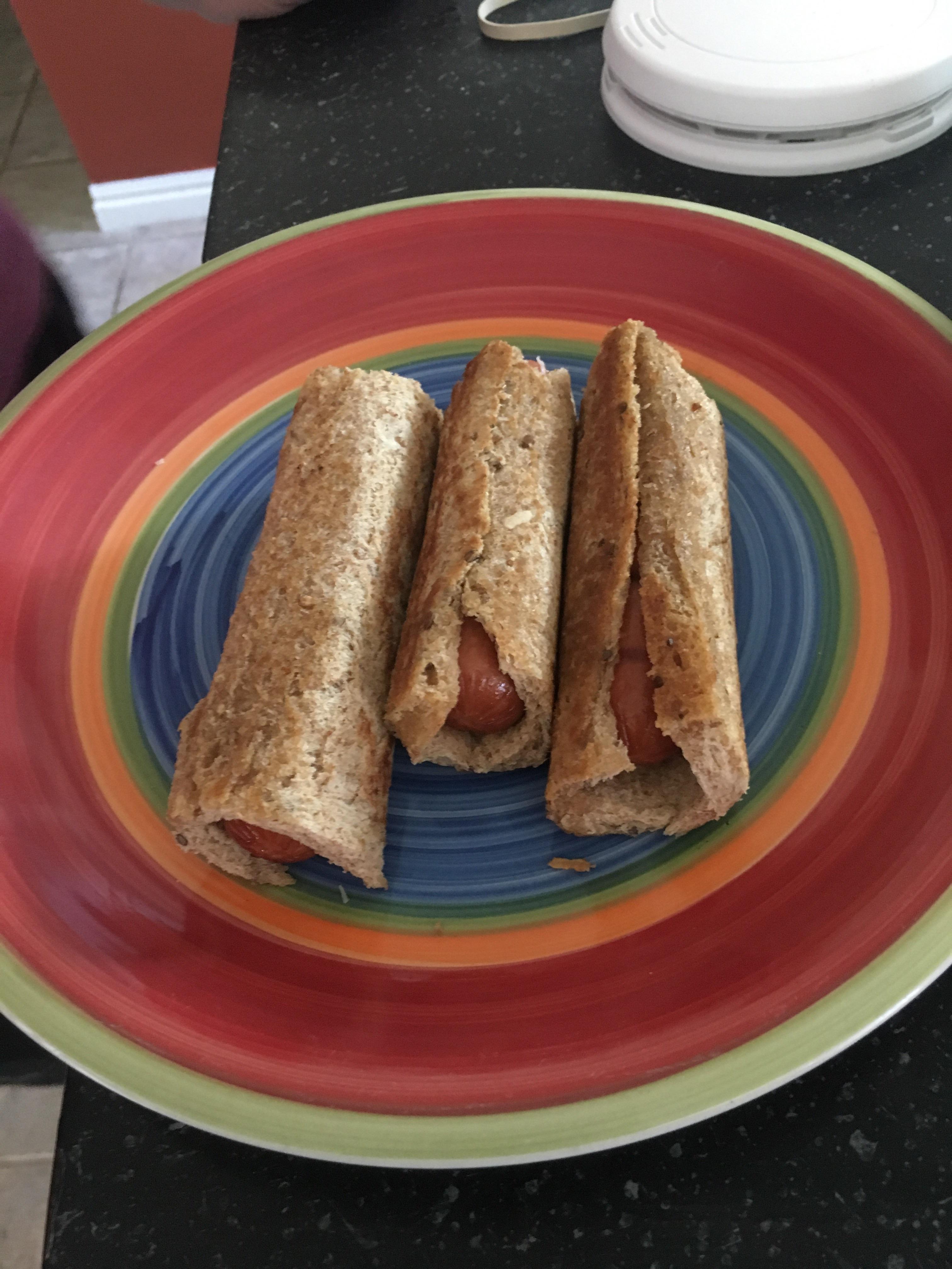 We had hot dogs, but no bun. We improvised. shittyfoodporn