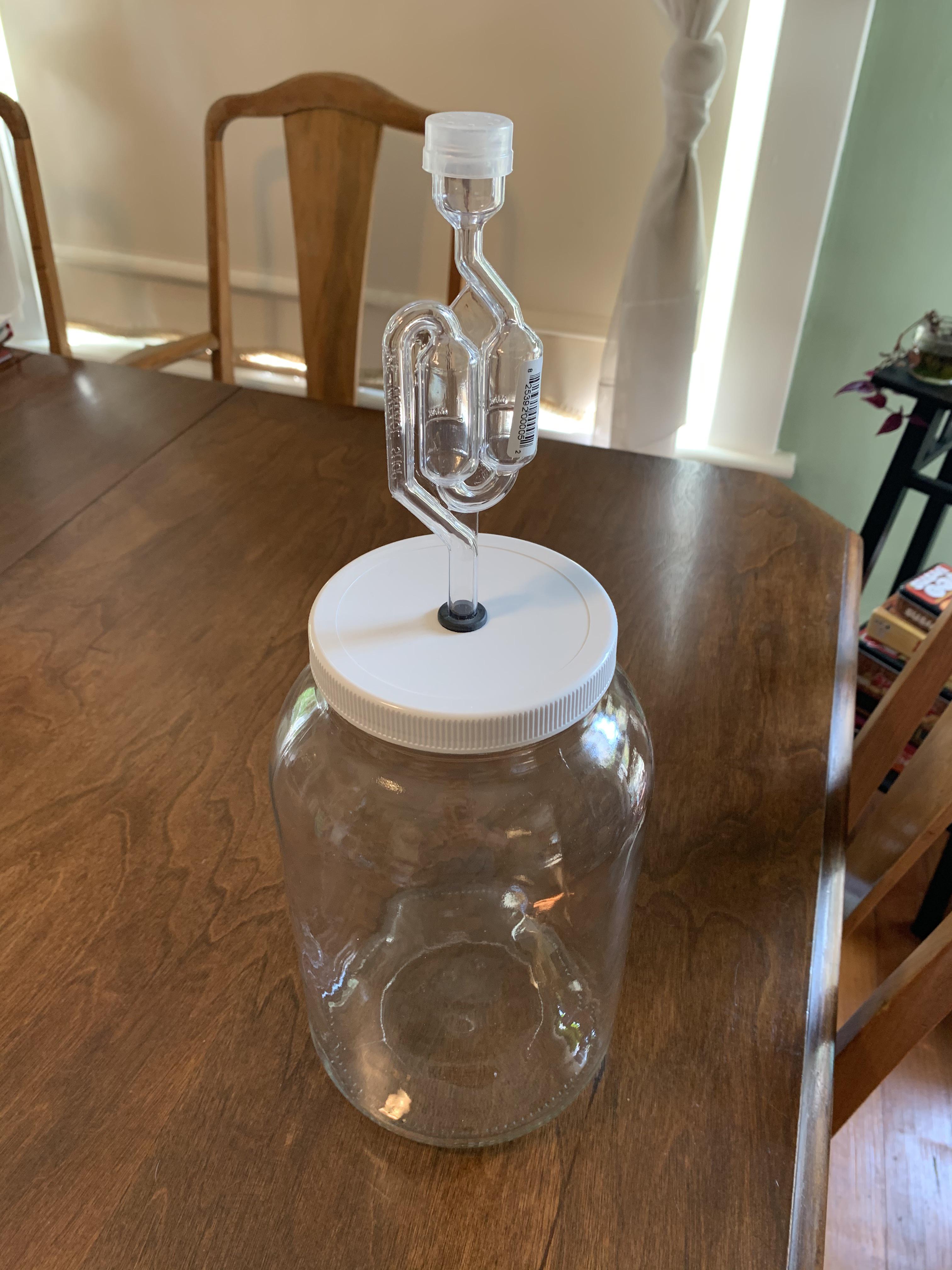 Can I use this one gallon jar? I’ve only seen people use buckets or