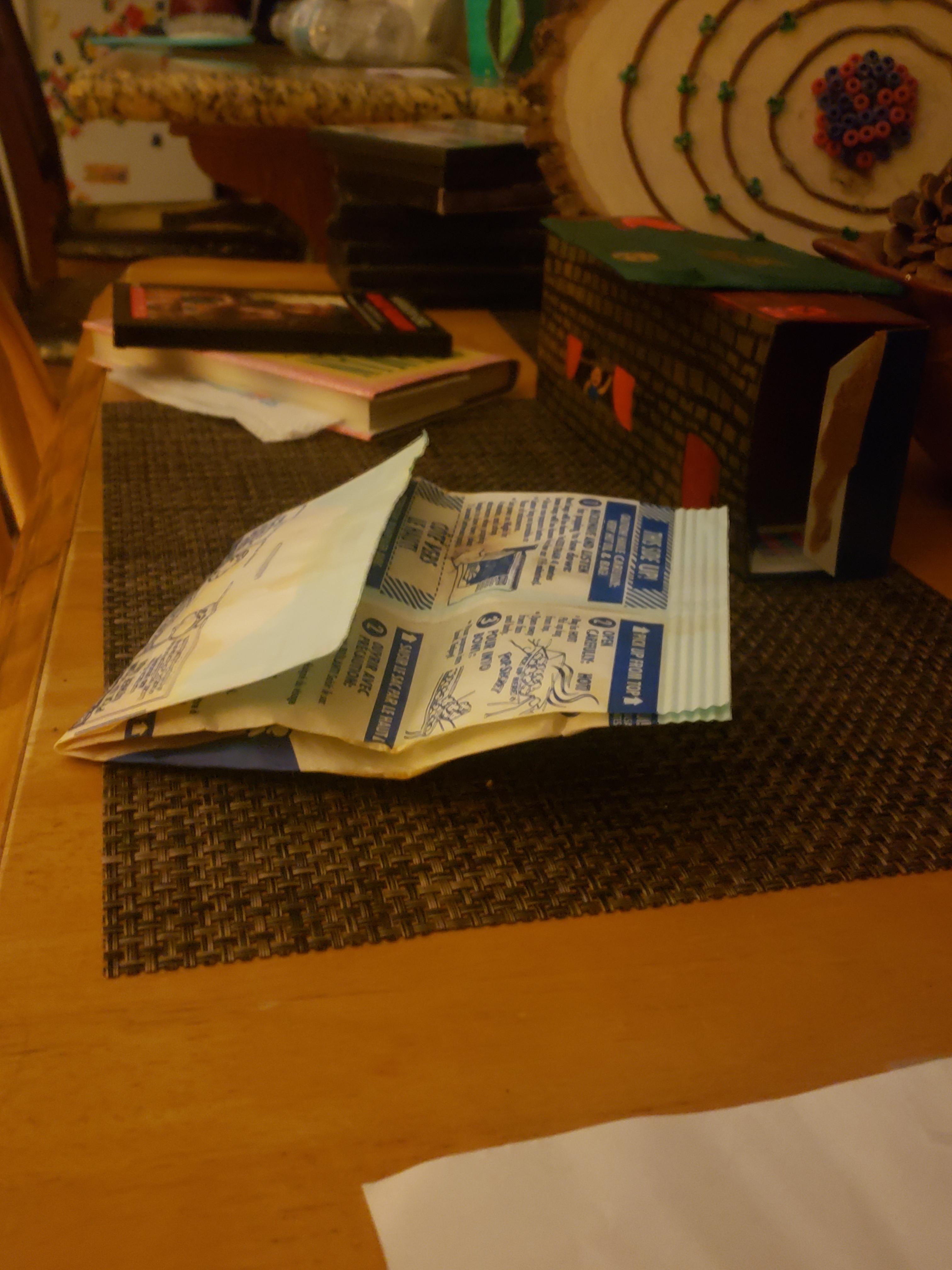 made a microwave popcorn for the coreect amount of time and it didnt