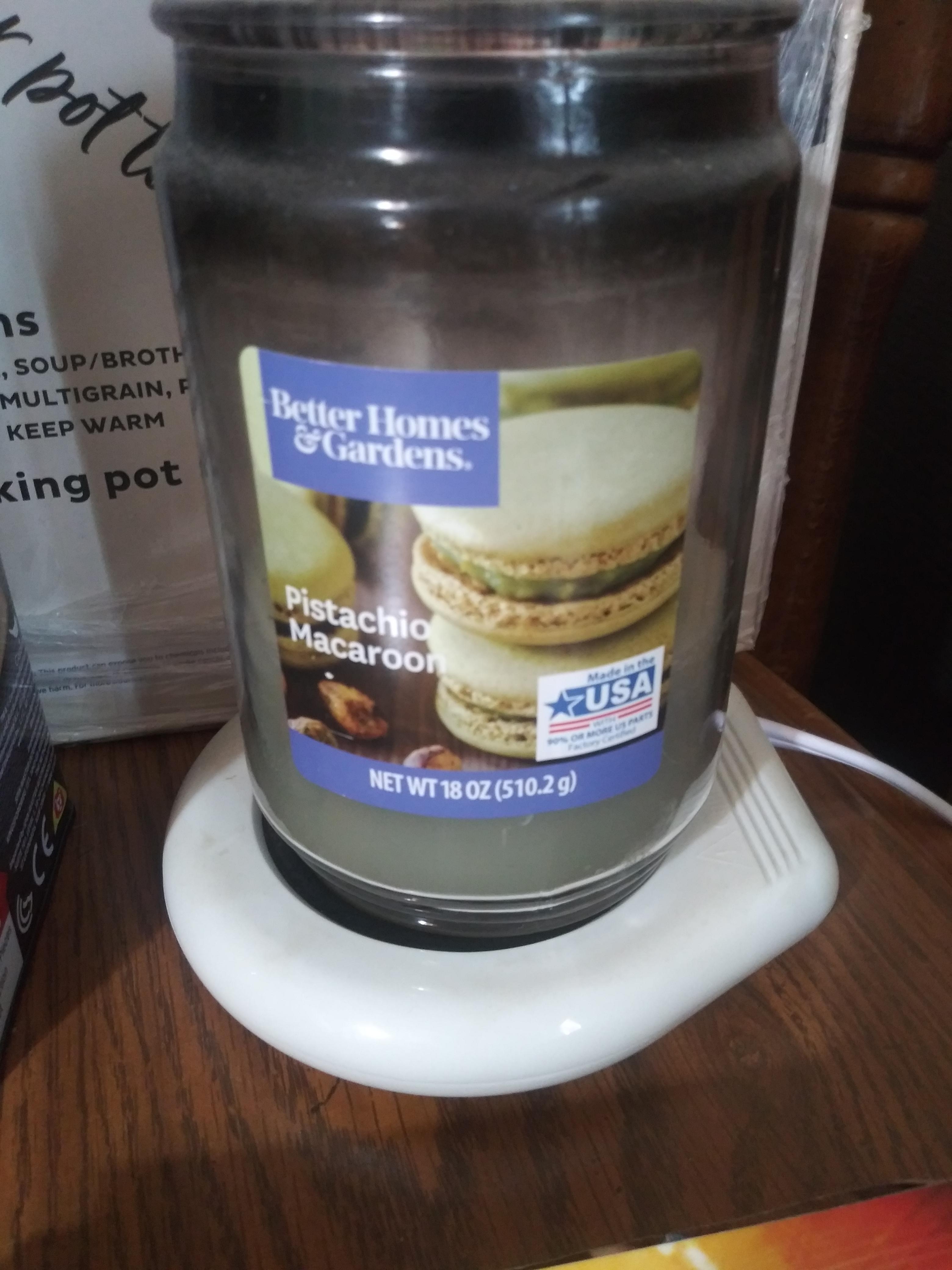The mislabeling on this Walmart candle r/mildlyinfuriating