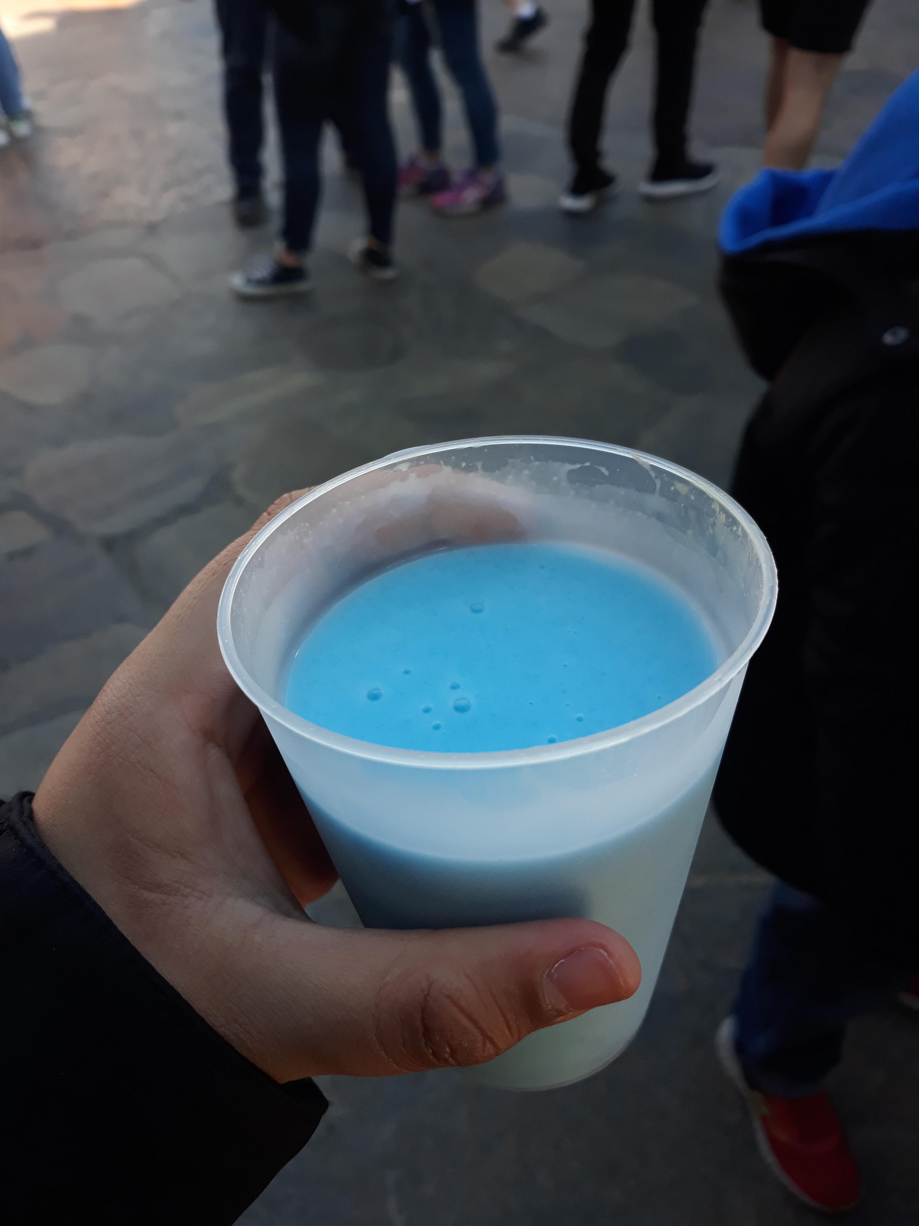 Does anybody have the recipe for the Blue milk from Galaxy's edge? r