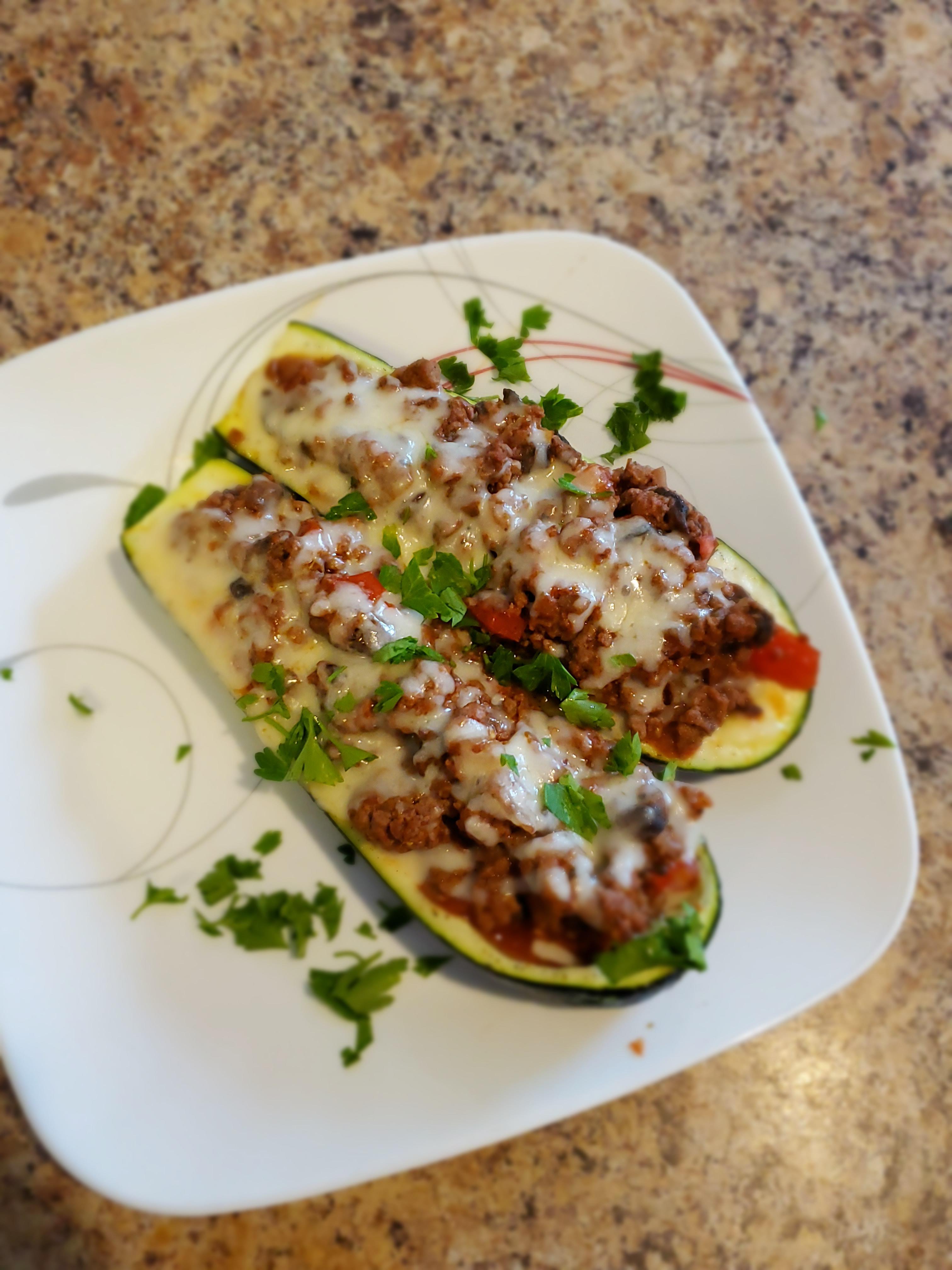 Italian stuffed zucchini boats r/ketorecipes