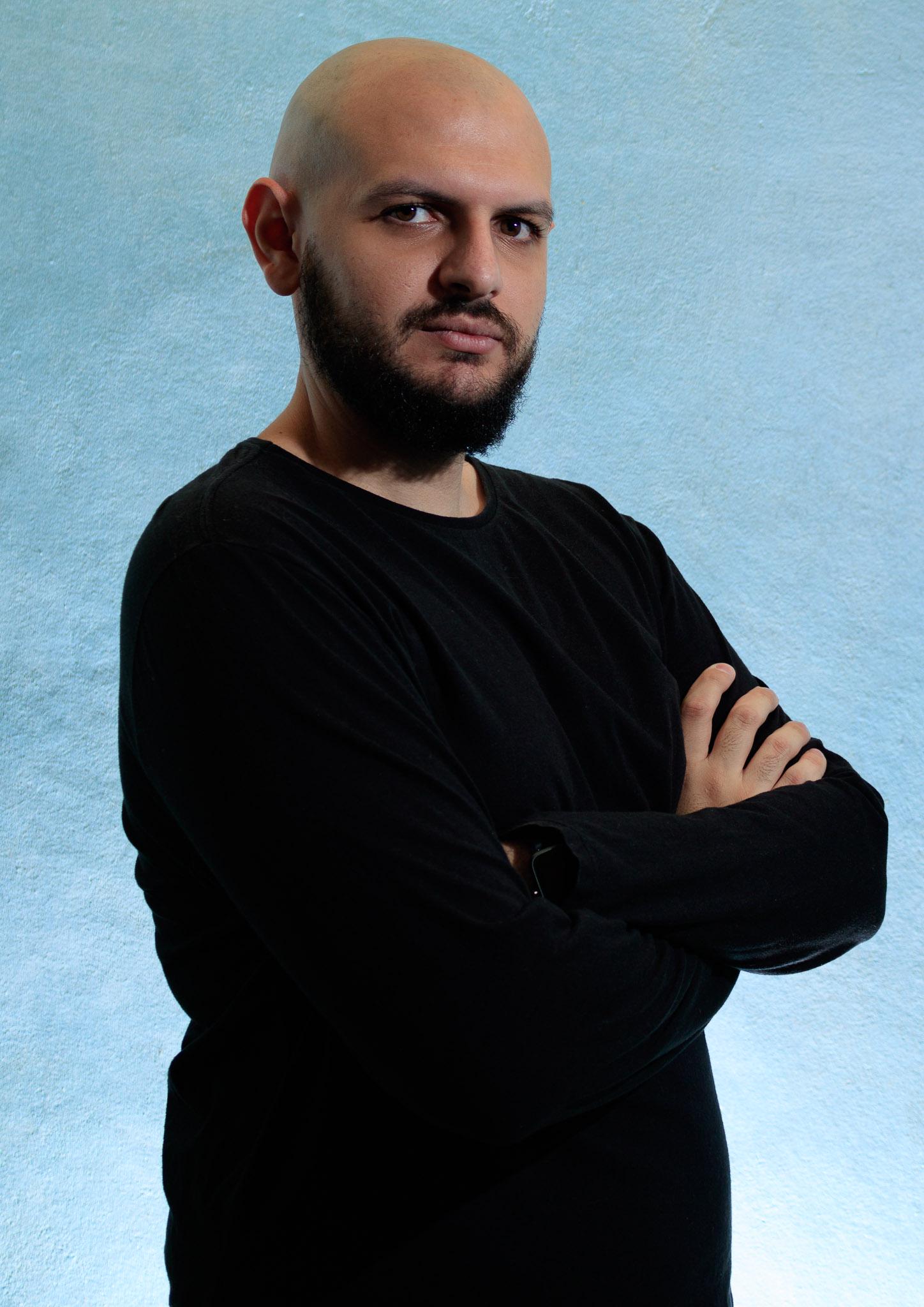 Minha vez. Qual minha idade? Profissão? Personalidade? Etcetera. r