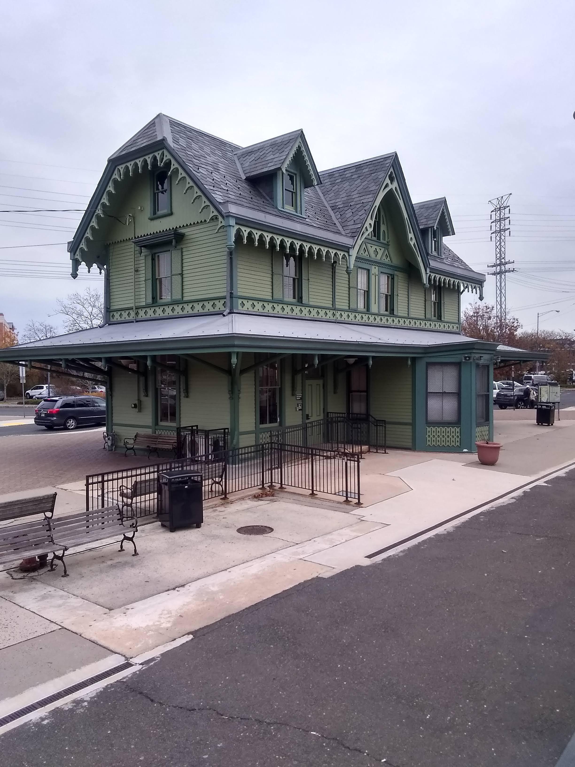 Red Bank NJ train station r/trains