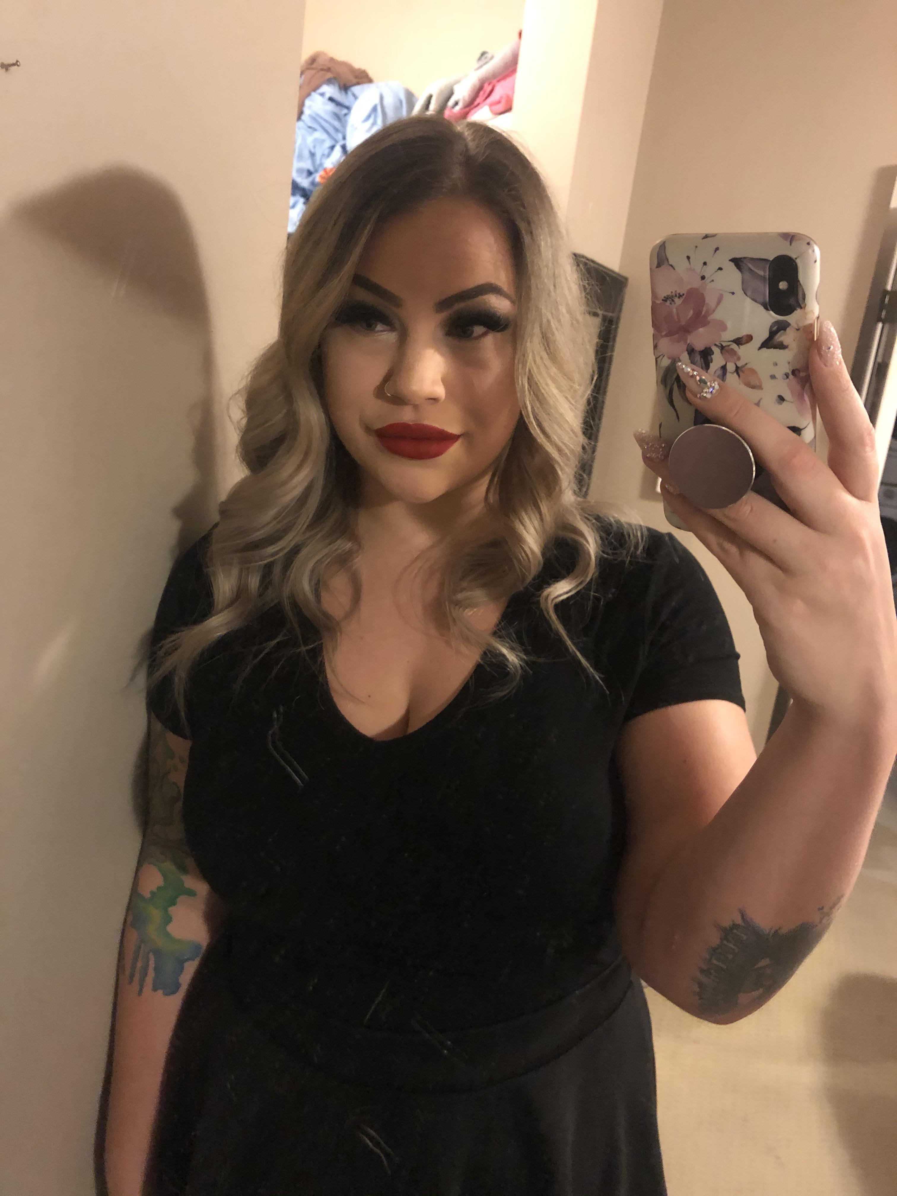 Come play with me, I do custom videos!! Thicc blonde. https://onlyfans