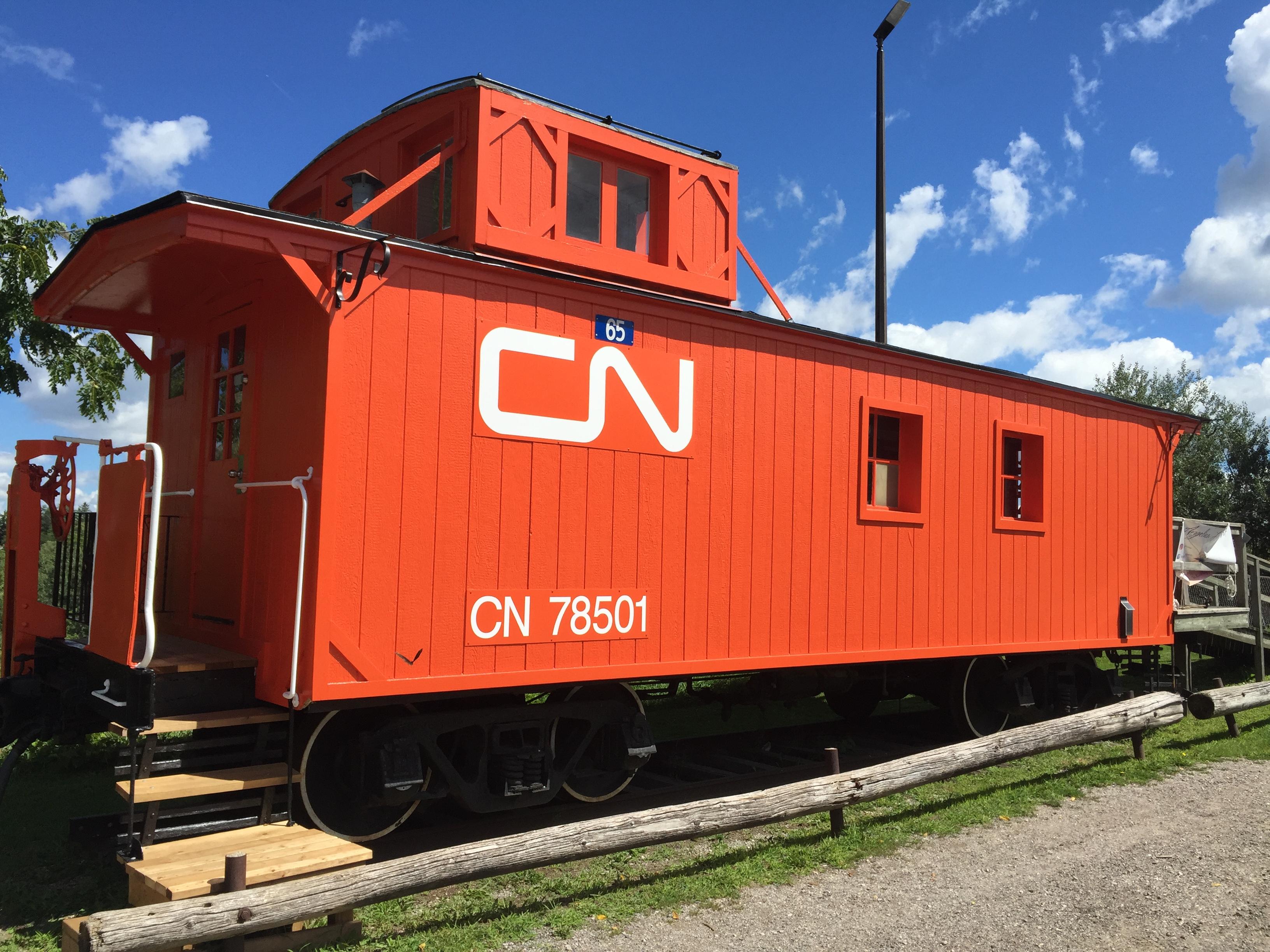 CN Caboose 78501 in St. Thomas, Ontario [3264x2448] r/TrainPorn