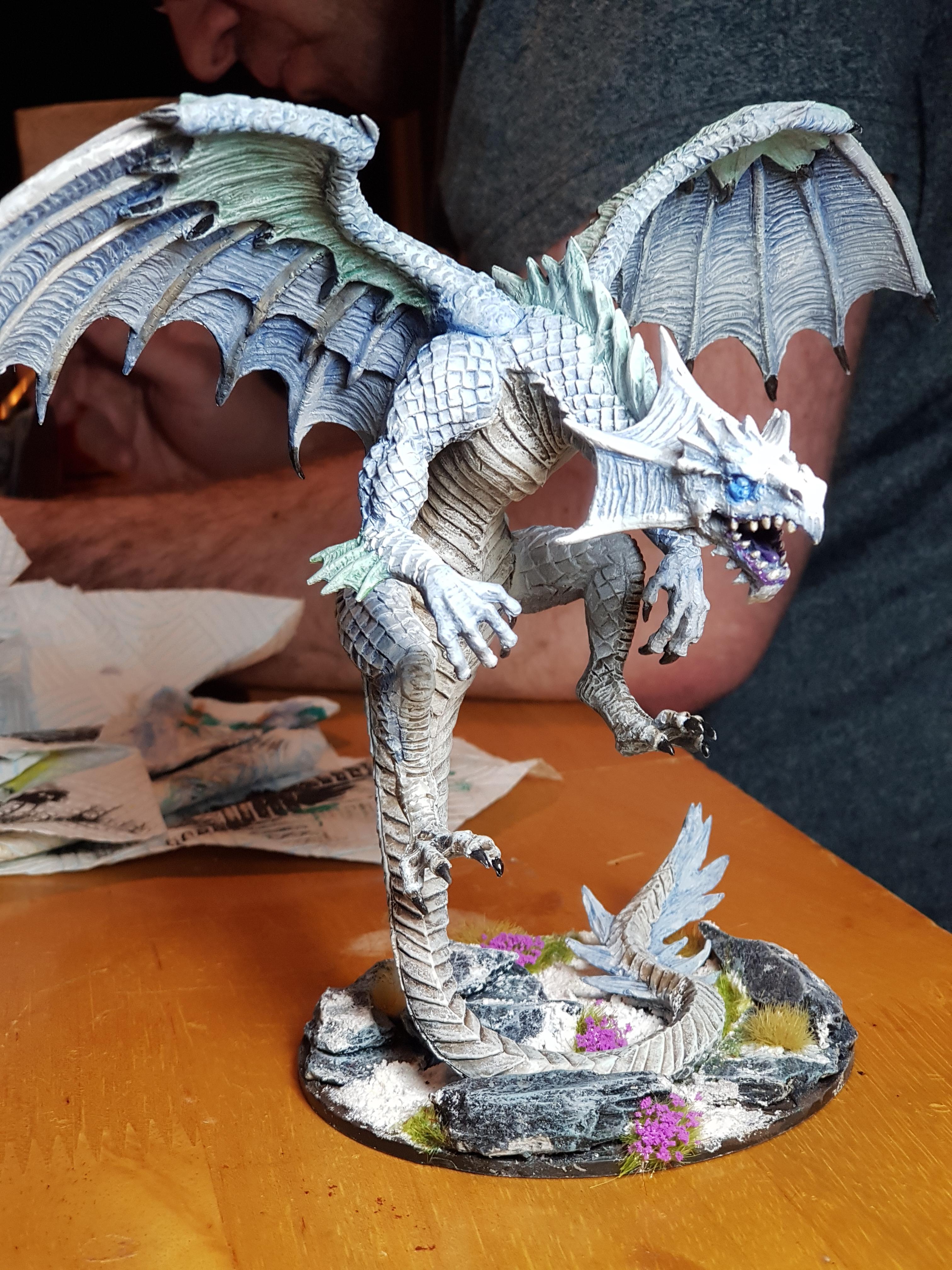 A not quite so white dragon r/minipainting