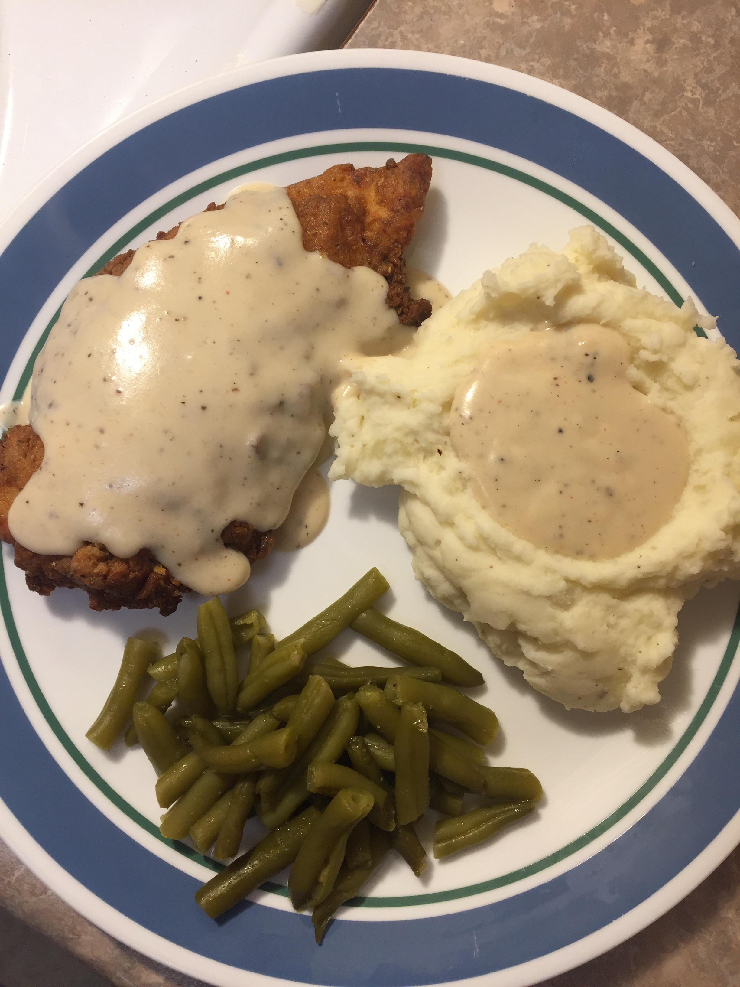 Mashed Potatoes And White Gravy
