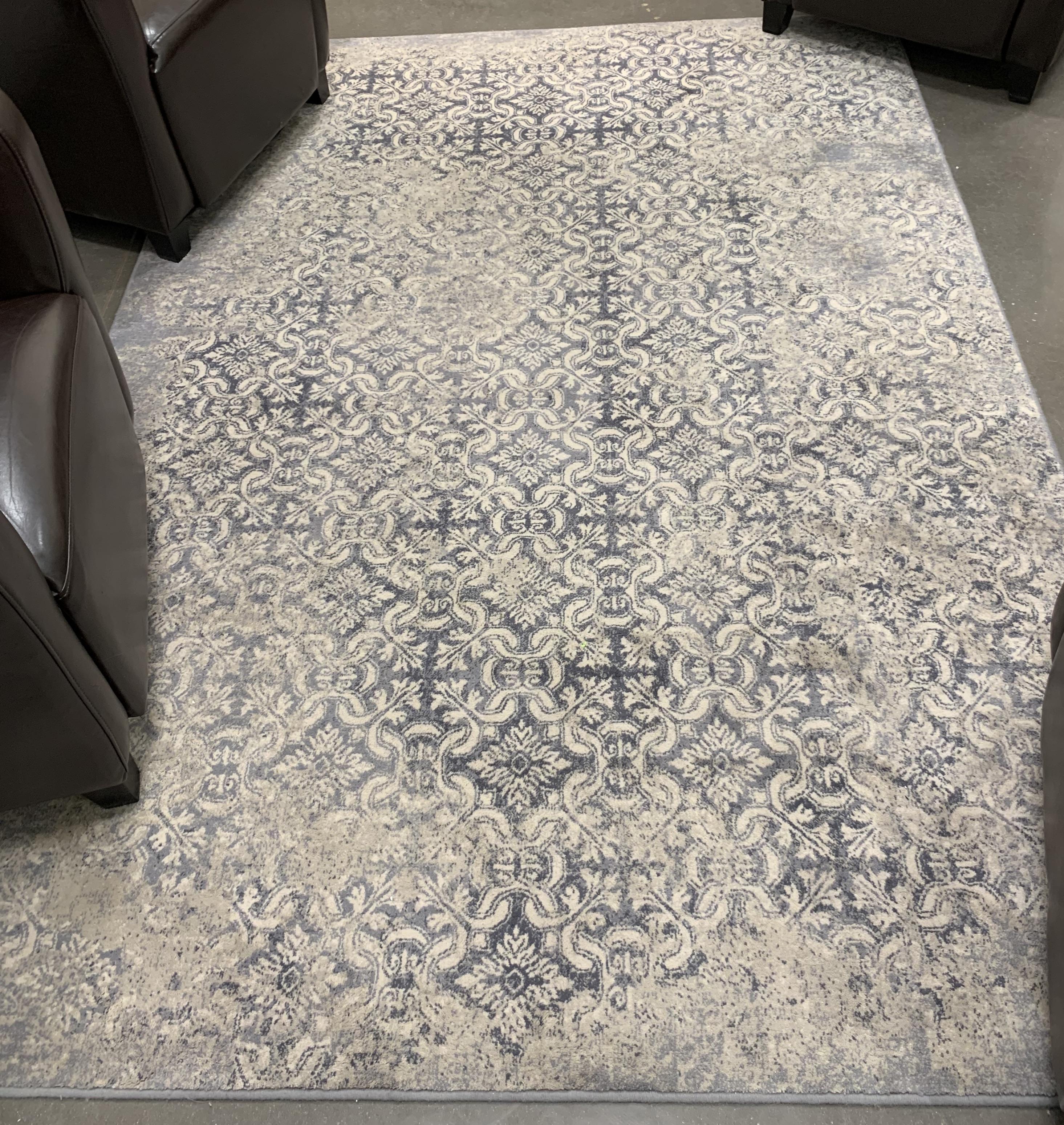 Area Rug r/HelpMeFind