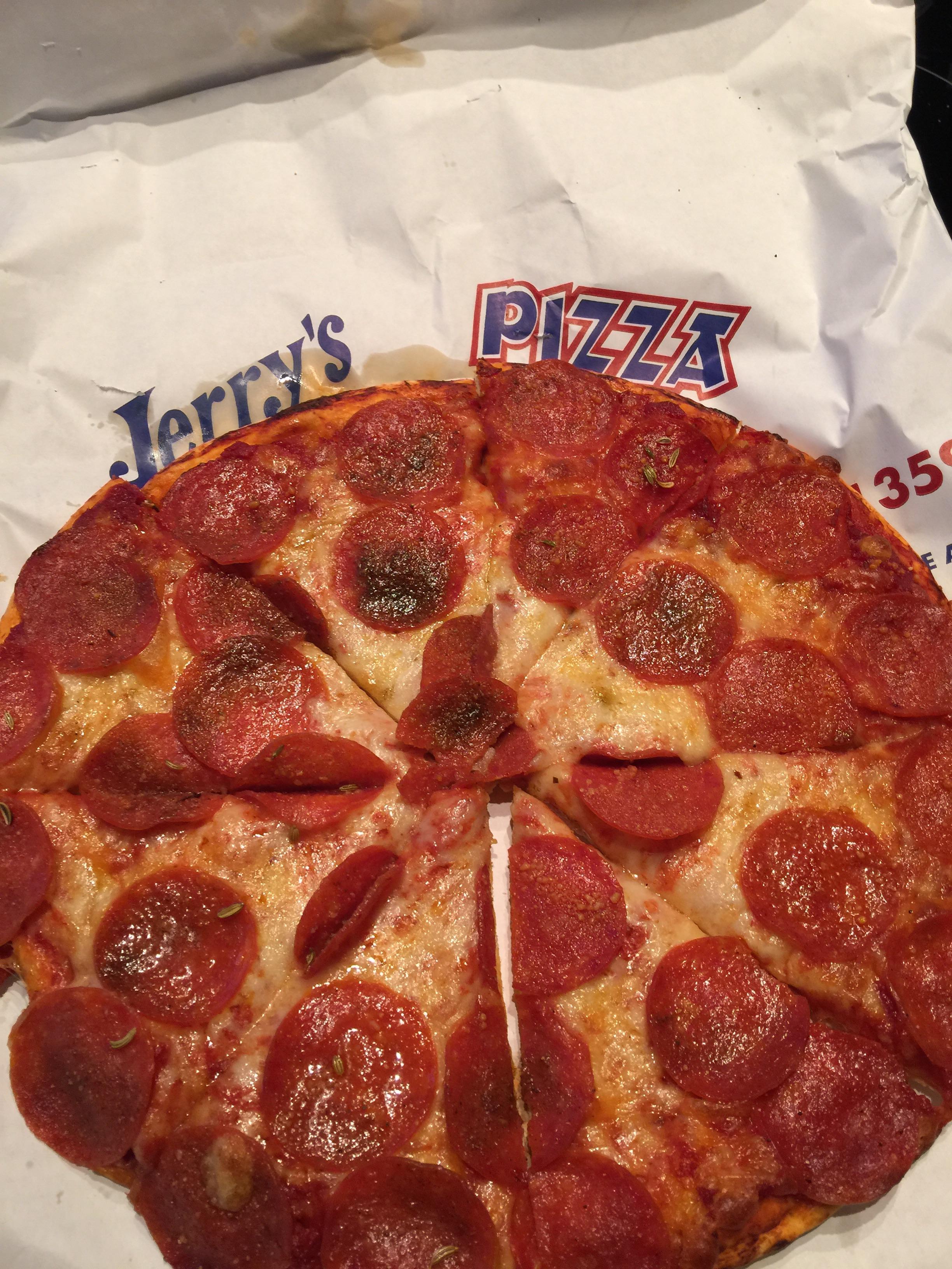 Best pepperoni around r/Pizza