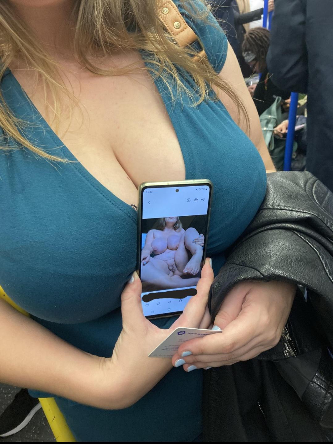 Met with a redditor today who dared me to do this on the tube 🤭 : r