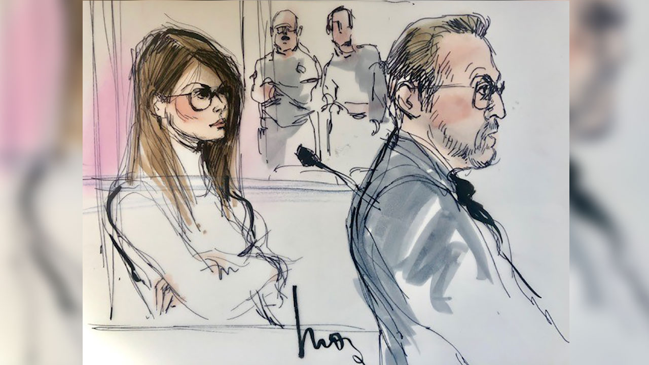 I kinda dig this courtroom sketch of Lori Loughlin r/pics