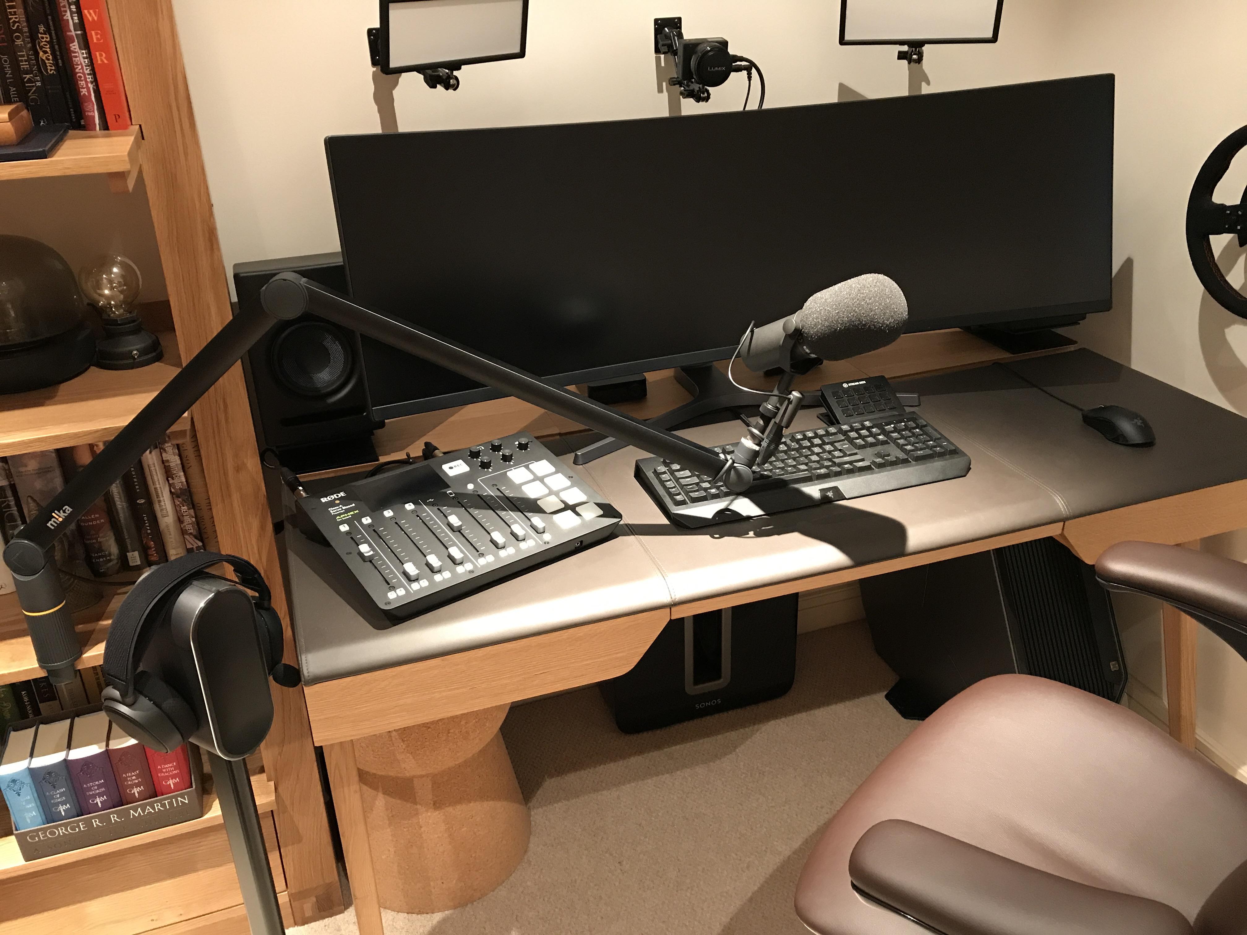 Mika boom arm added to the setup r/ultrawidemasterrace