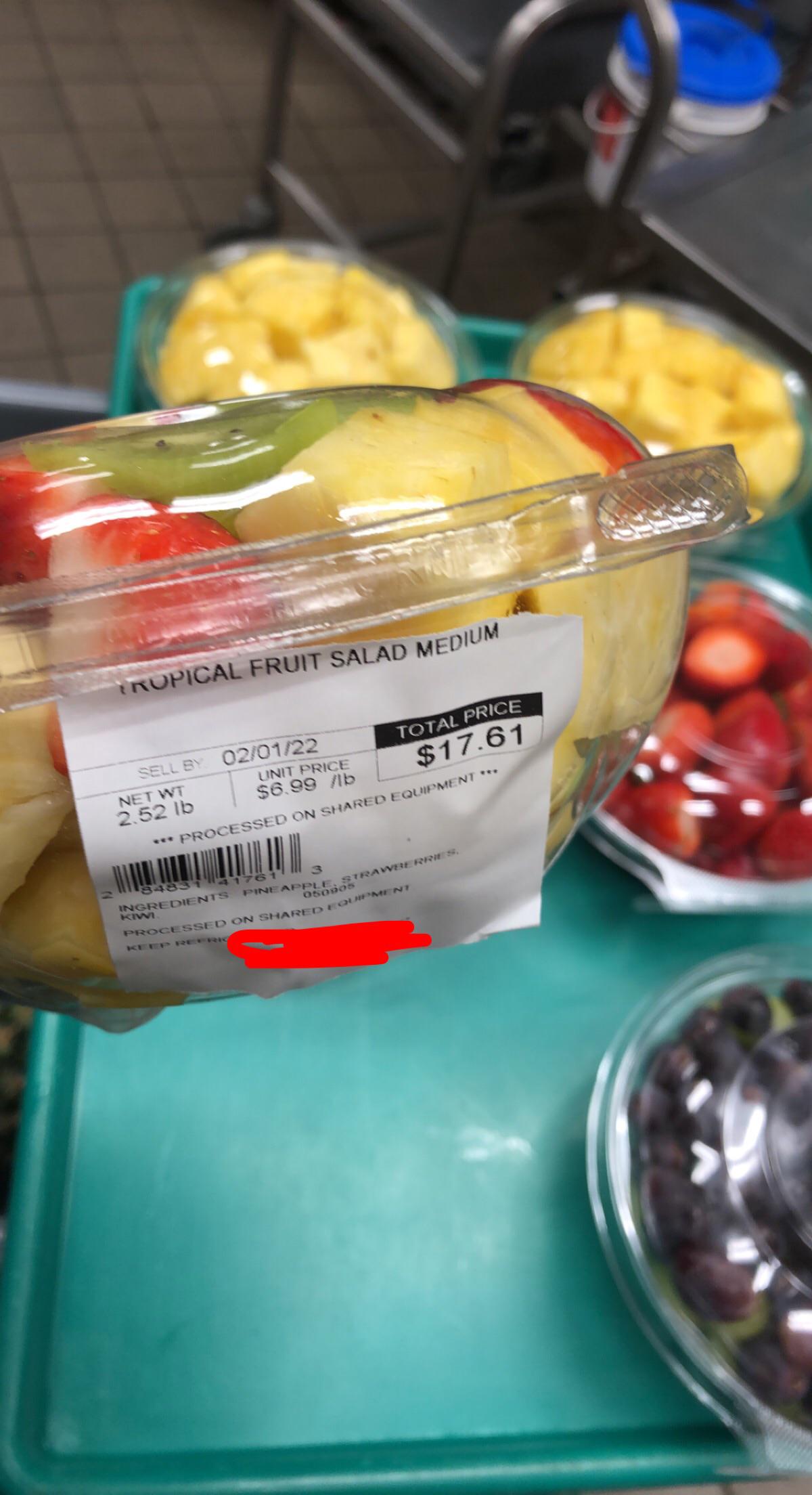 Ladies and gents I present to you a 17 fruit bowl r/publix