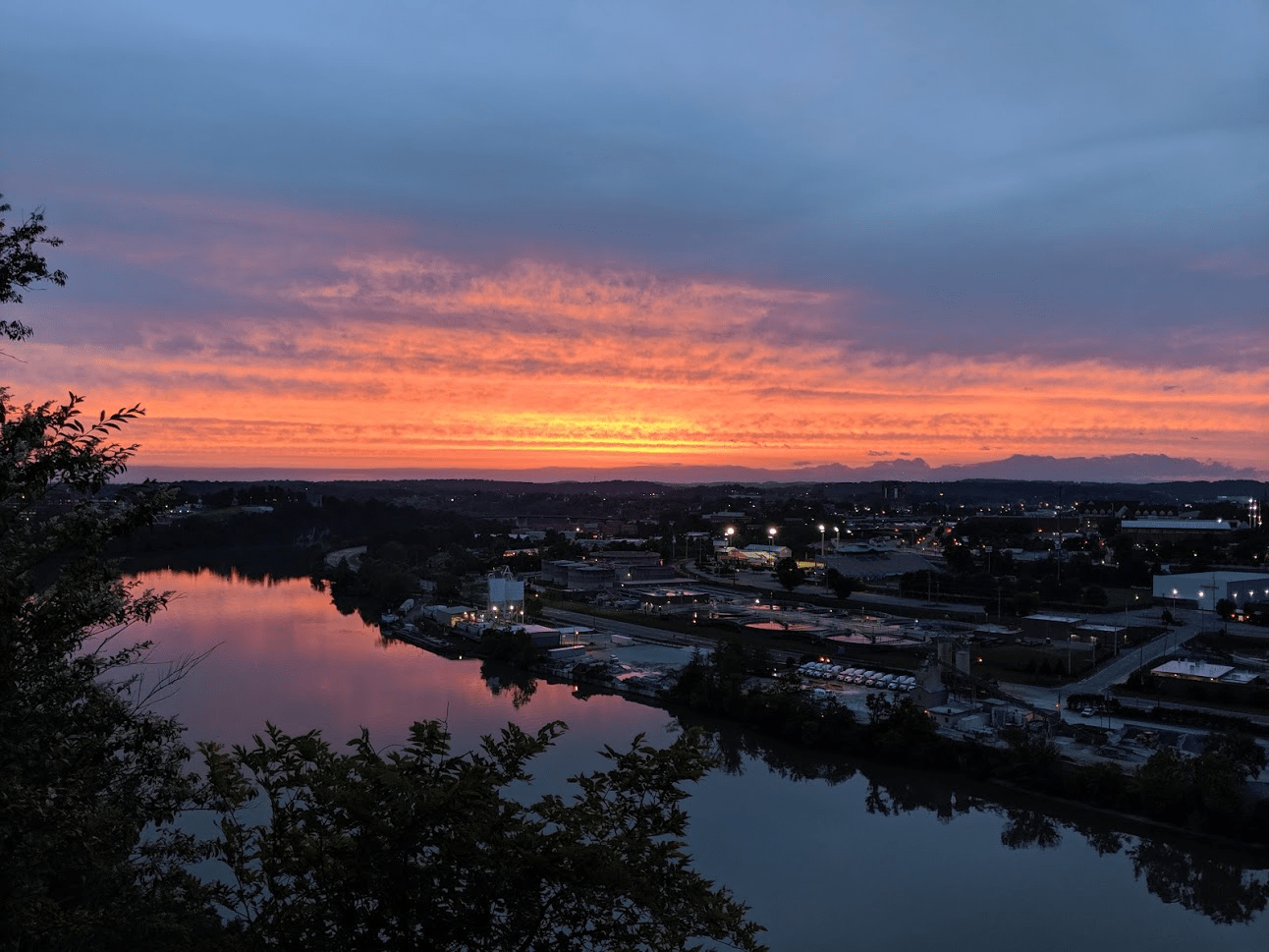 Sunset at the Bluffs r/Knoxville