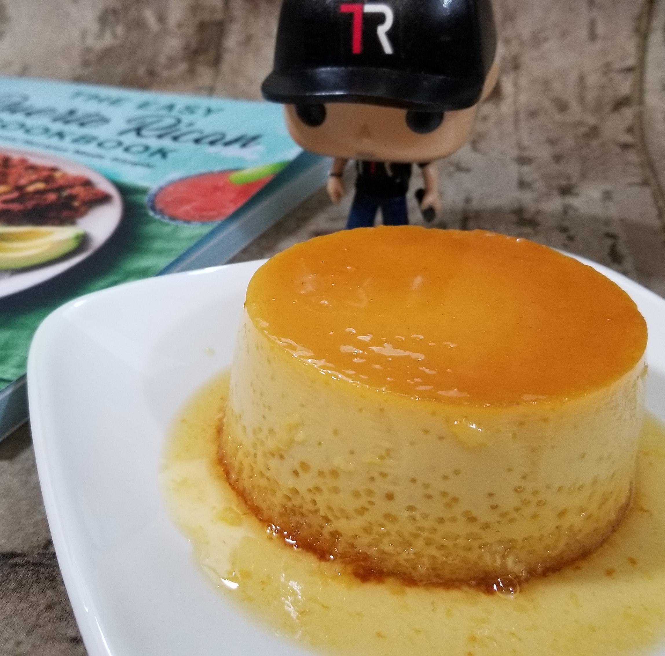 [Homemade] Puerto Rican Flan r/food