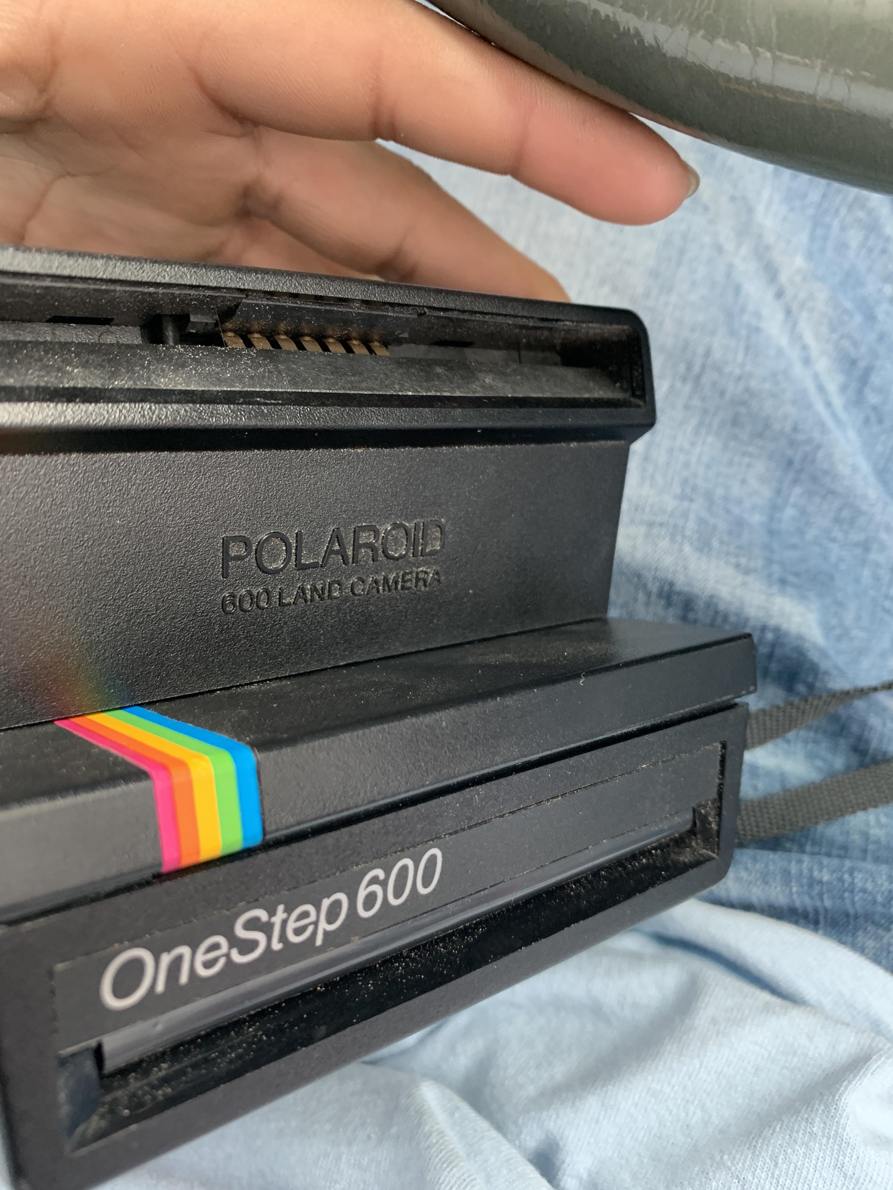 Came up at a good will20 but films come out blank any advice? r/Polaroid