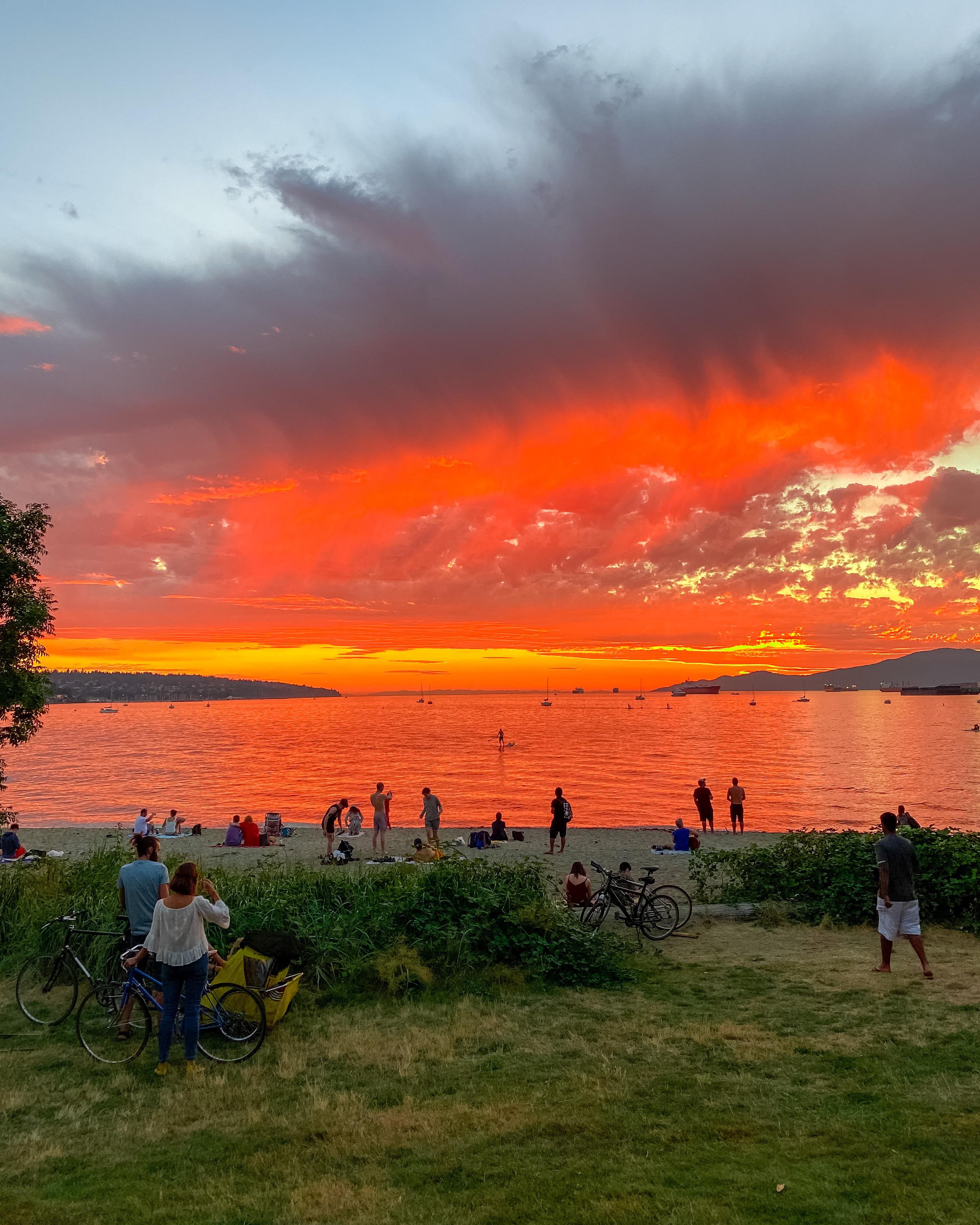 Last night’s beautiful sunset from Kits Beach. r/vancouver
