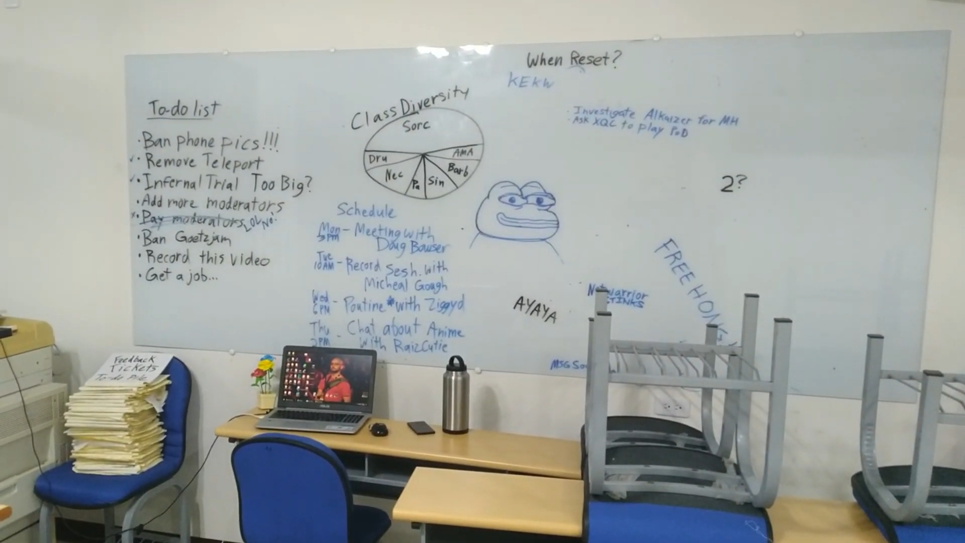 GreenDudes whiteboard r/pathofdiablo