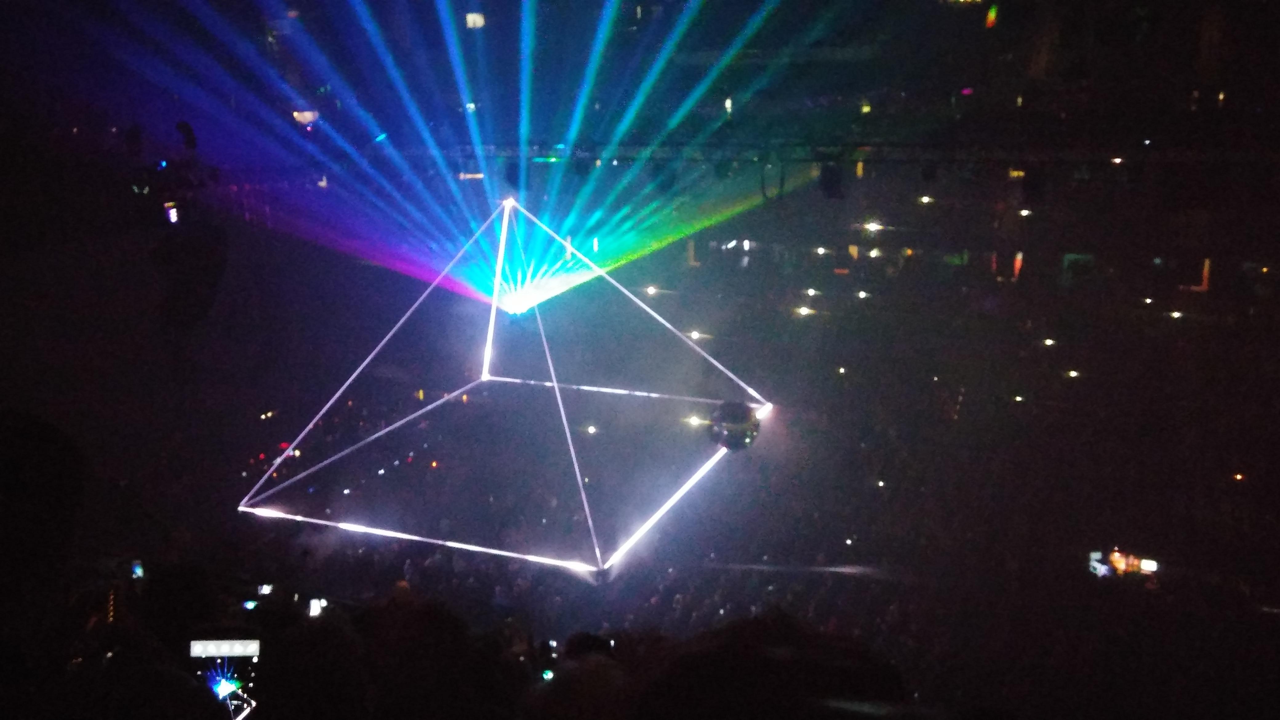 They made the classic pink floyd pyramid out of lights at the Roger