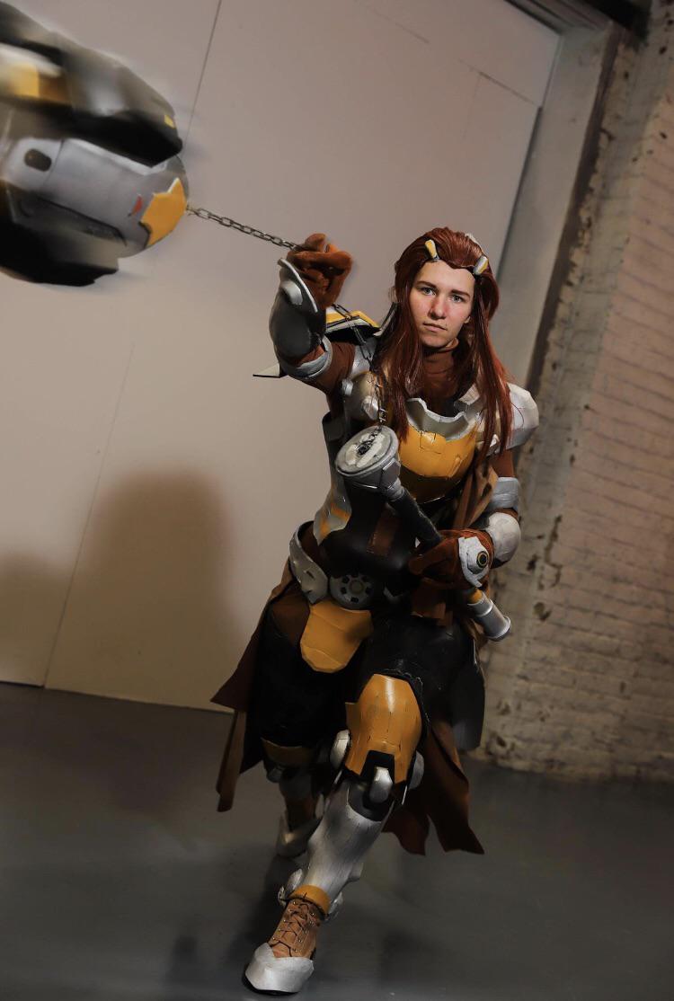 Mace to the Face! [SELF] [Lon_cosplay] via /r/Overwatch OW Highlights