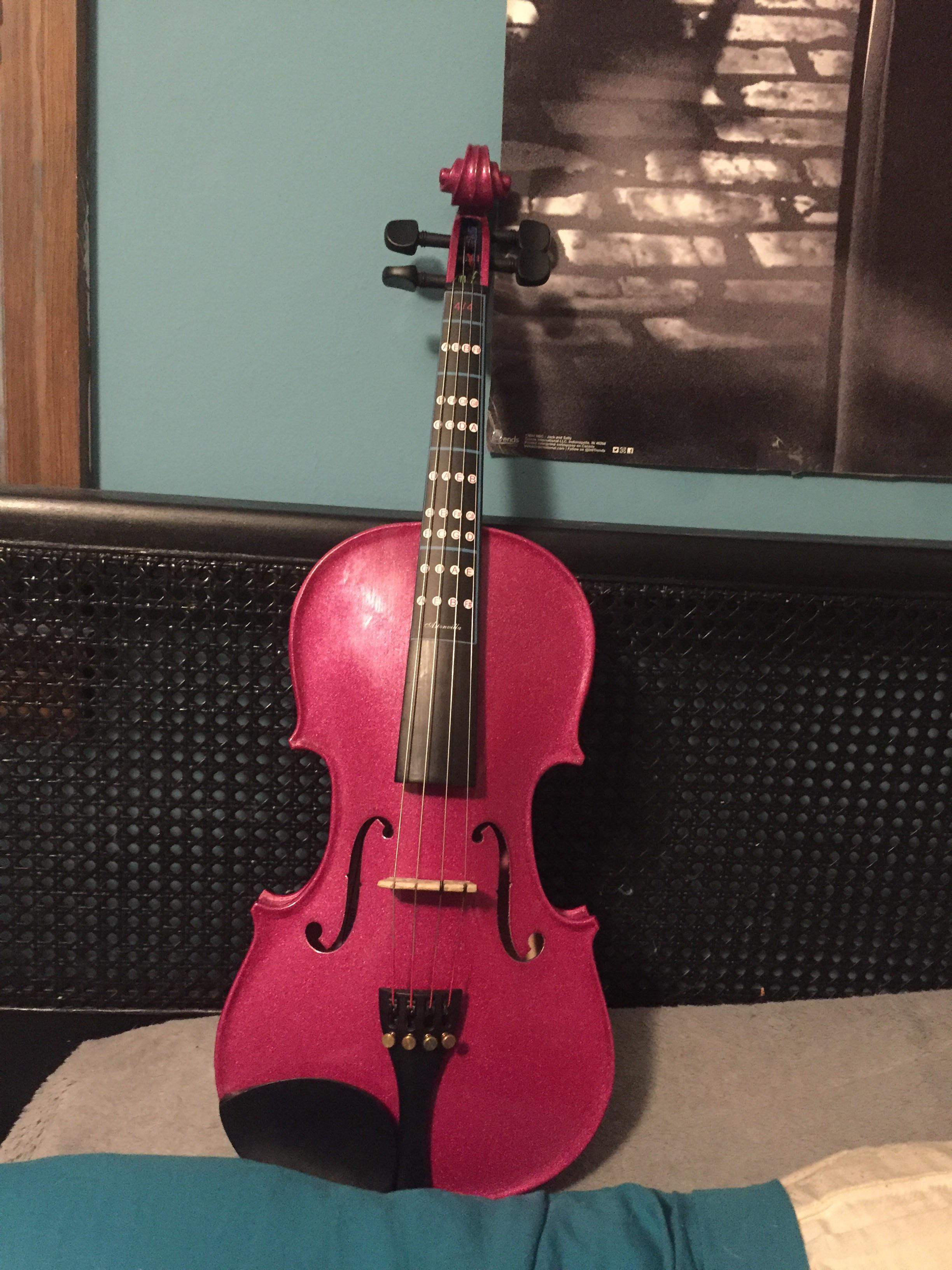 My first violin! Four fine tuners, no shoulder rest, slipping pegs, and