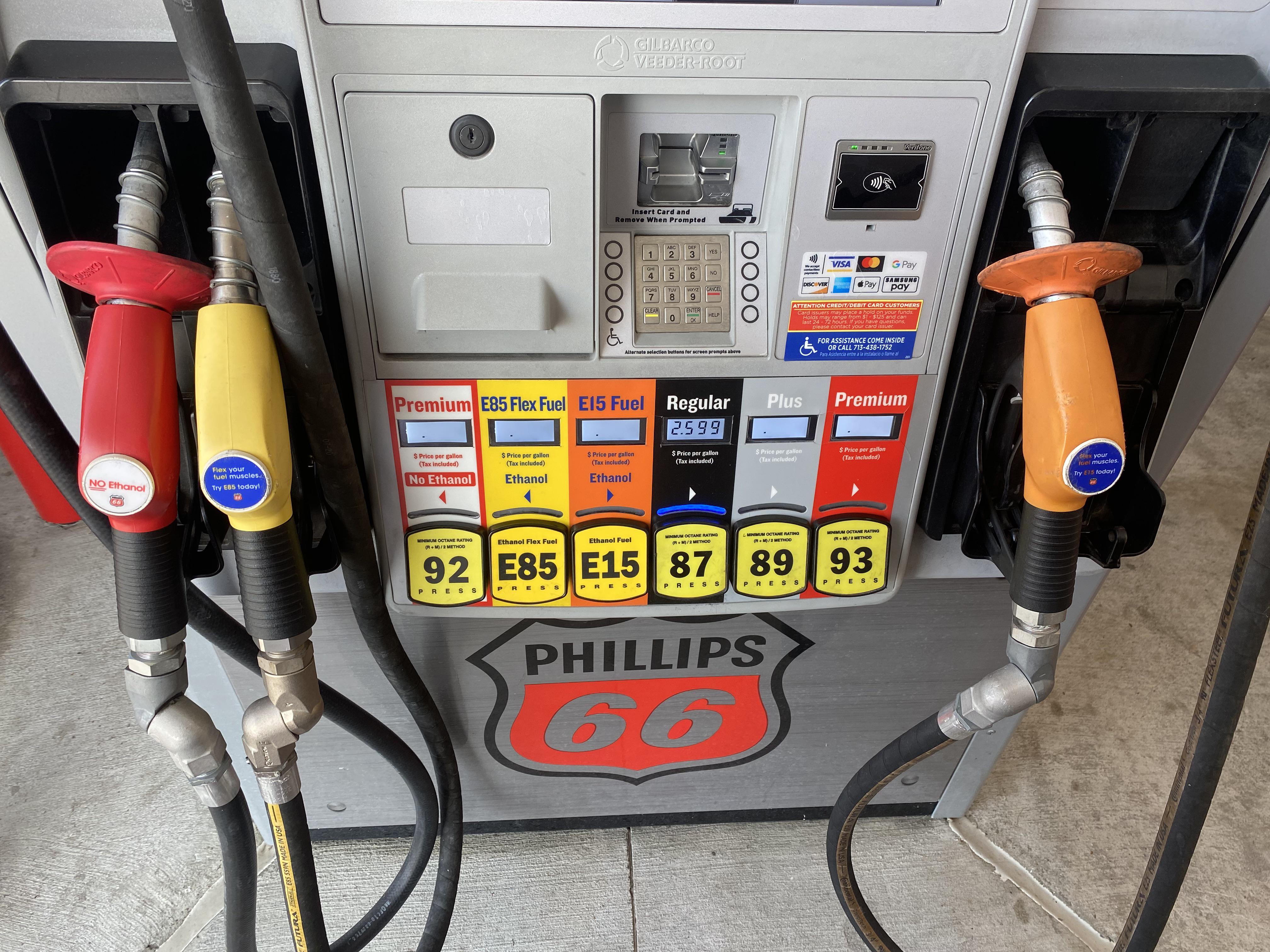 This gas pump with 6 different fuels I used today r/mildlyinteresting