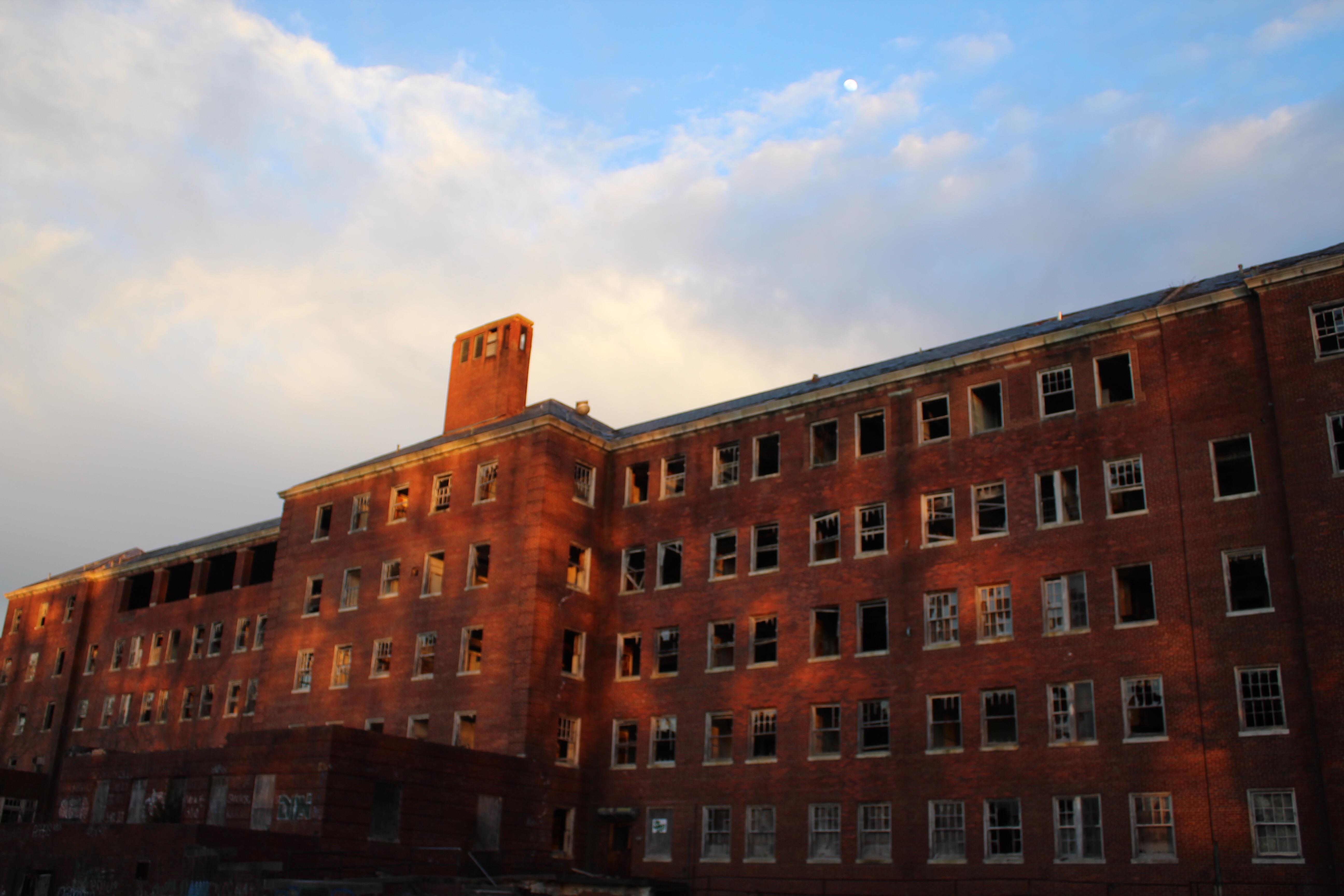 Glenn Dale TB Hospital, MD 5184 x 3456 [OC] r/AbandonedPorn