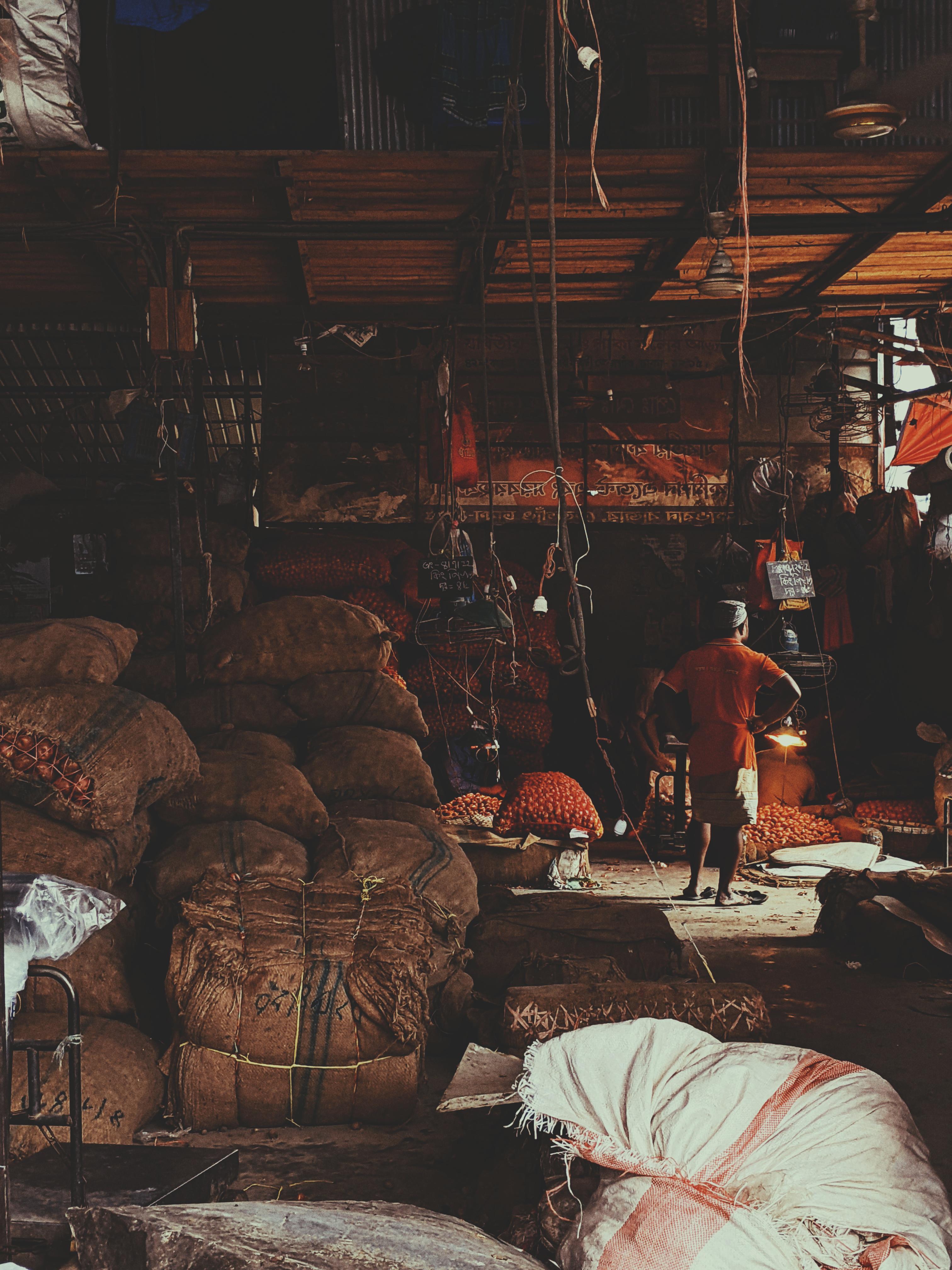 [OC]An onion warehouse in Dhaka r/pics
