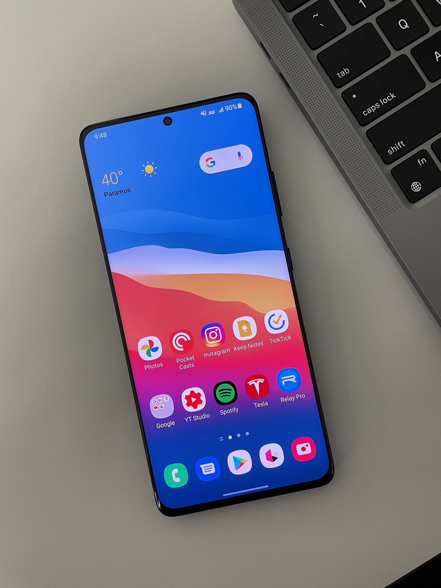 Mkbhd's setup barely changed from last year or from a few years ago 😅