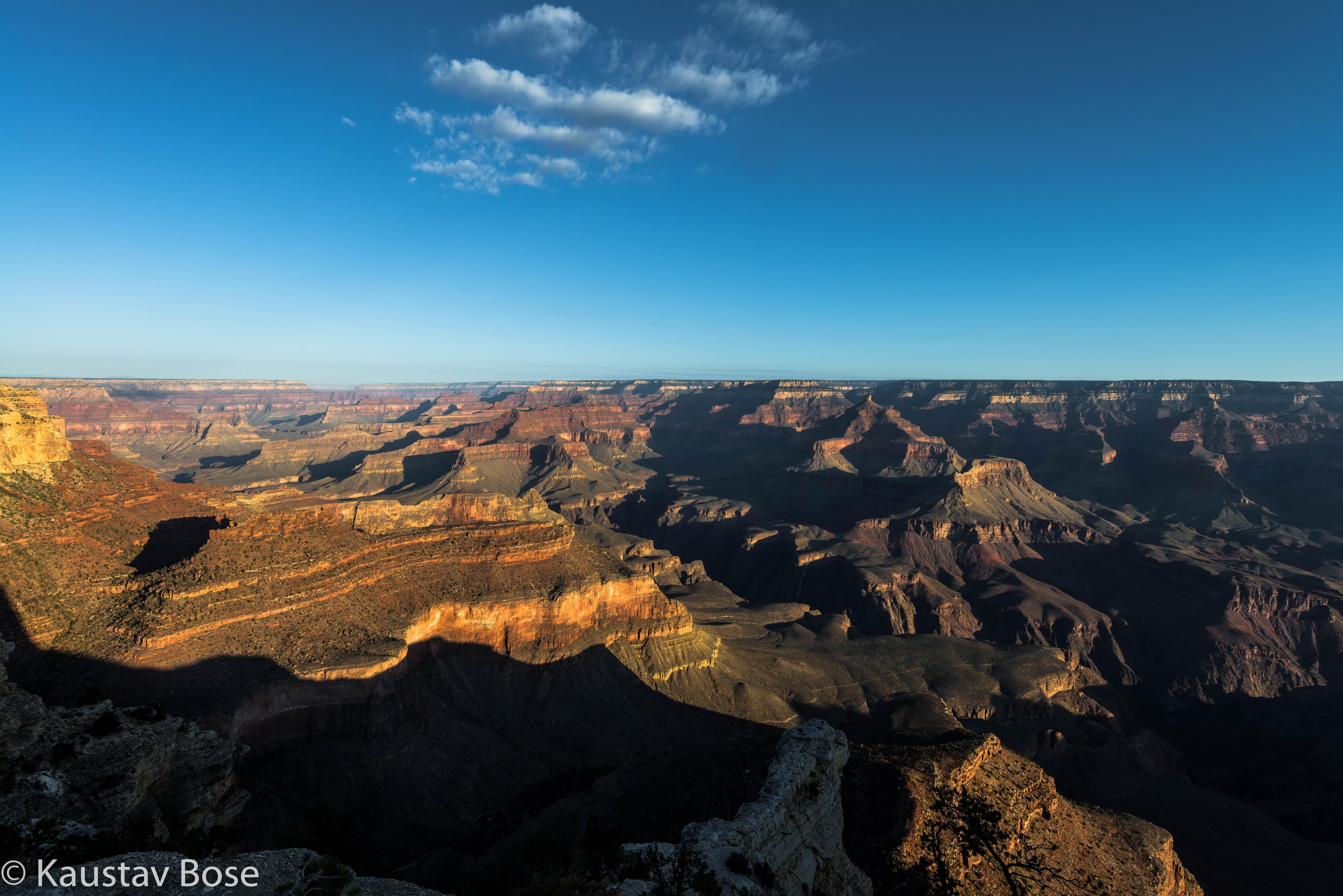 Sunrise over the South Rim of the Grand Canyon (OC) [7335x4895] EarthPorn