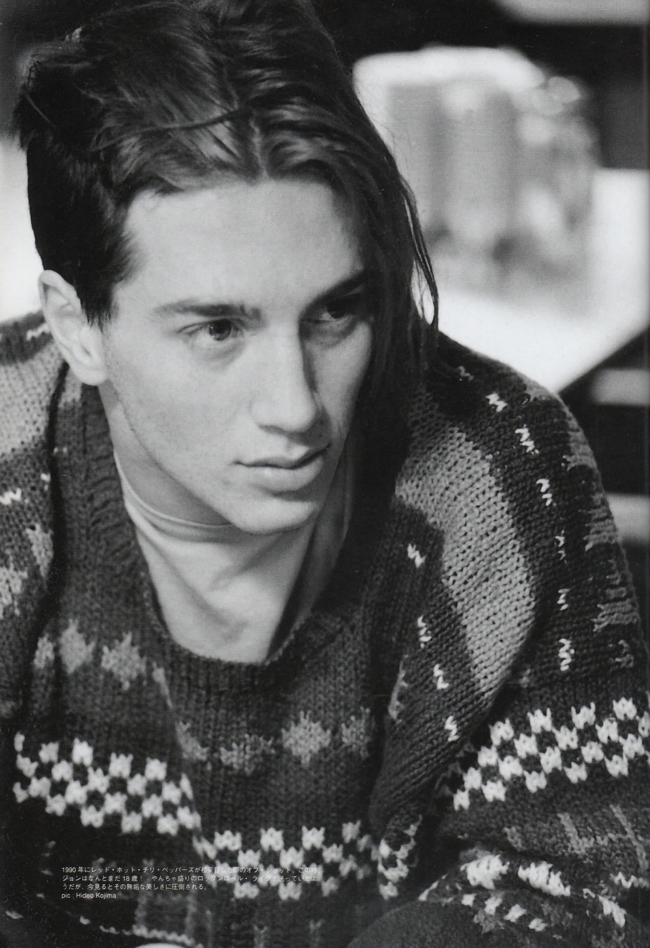 John Frusciante, 1990. Picture taken by Hideo Kojima. r/OldSchoolCool