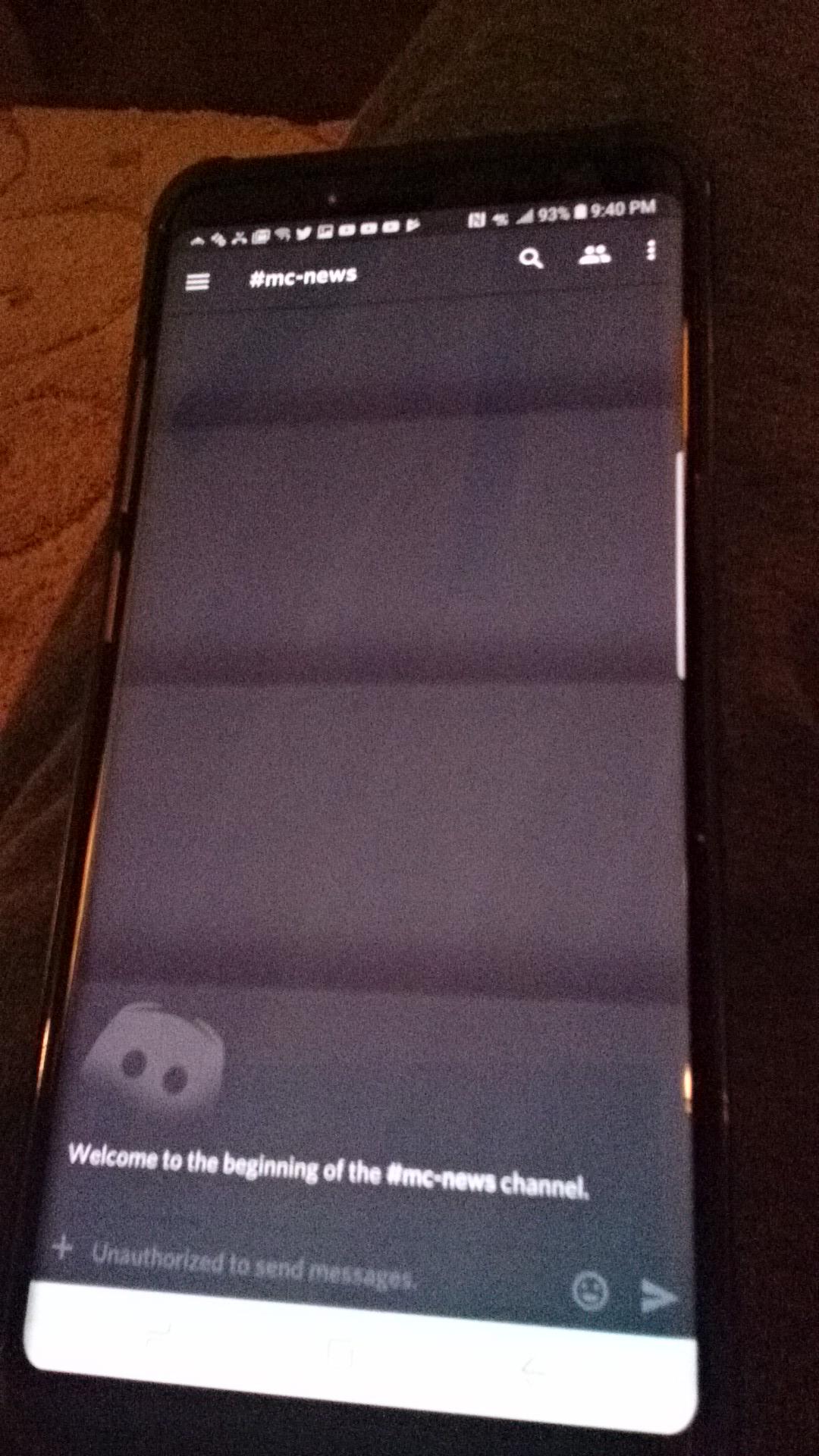 My Samsung note 8 does this when the screen is dominated by one color