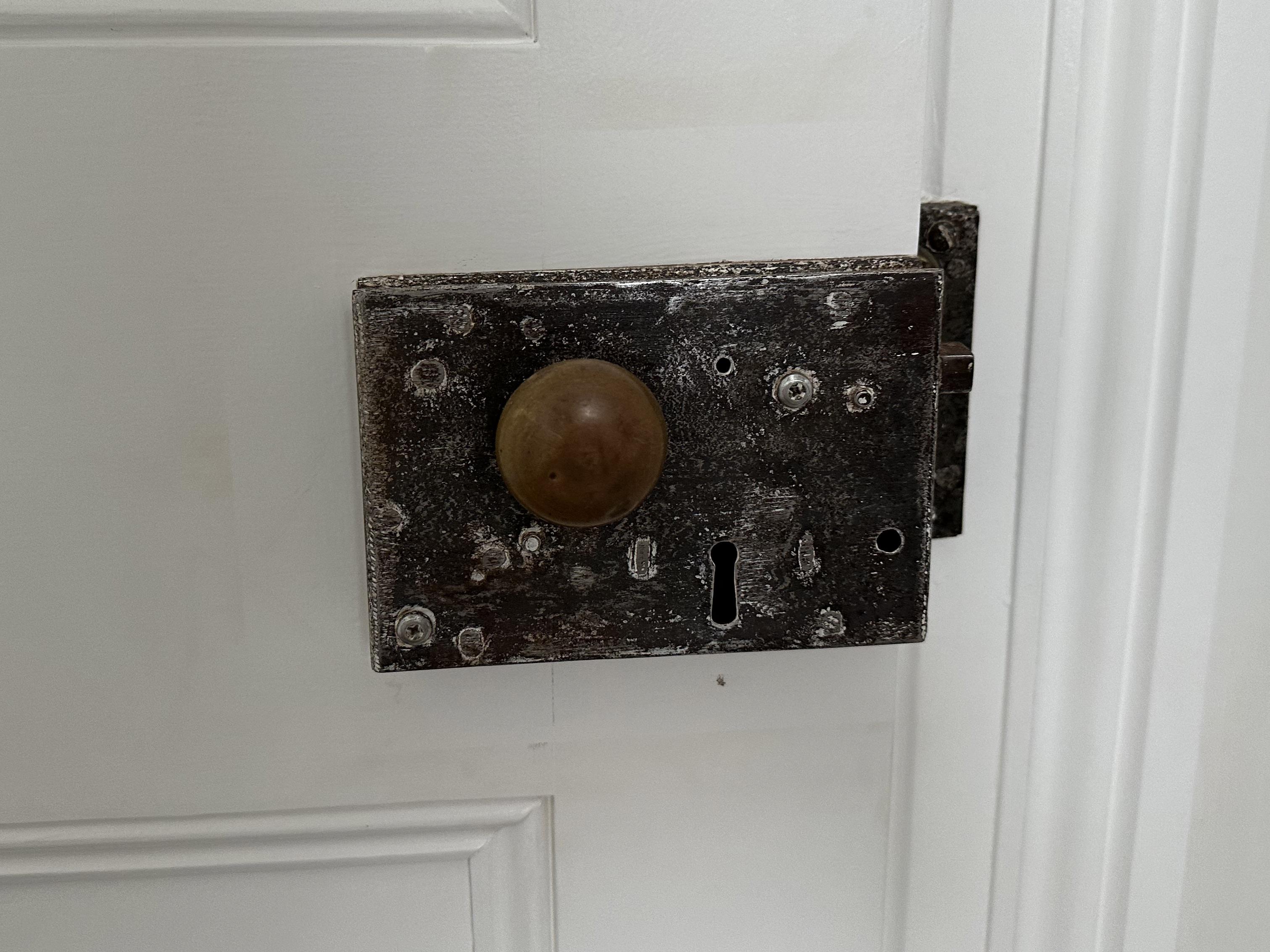 How to restore villa door hardware r/diynz