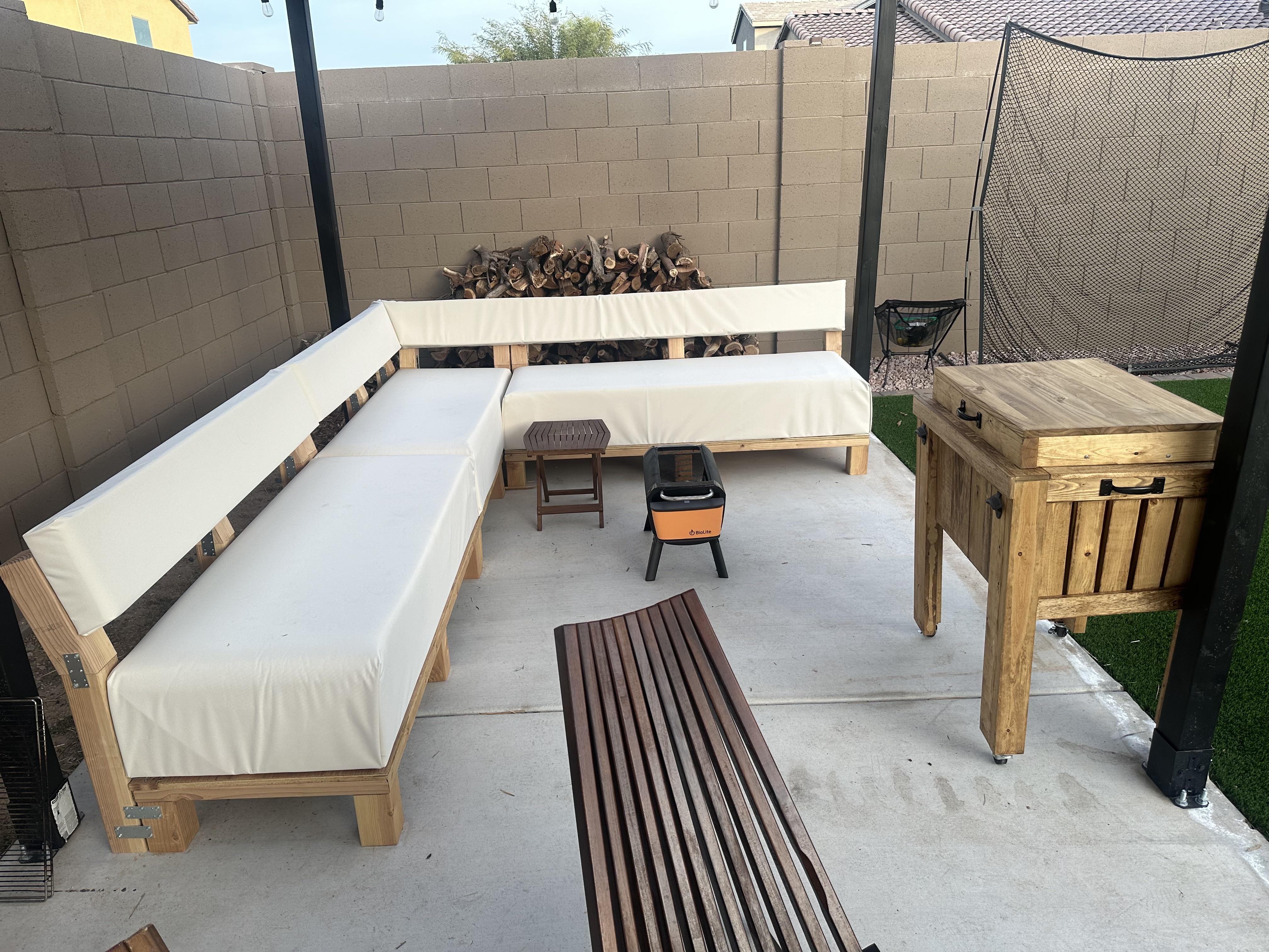 Made an outdoor couch! r/BeginnerWoodWorking